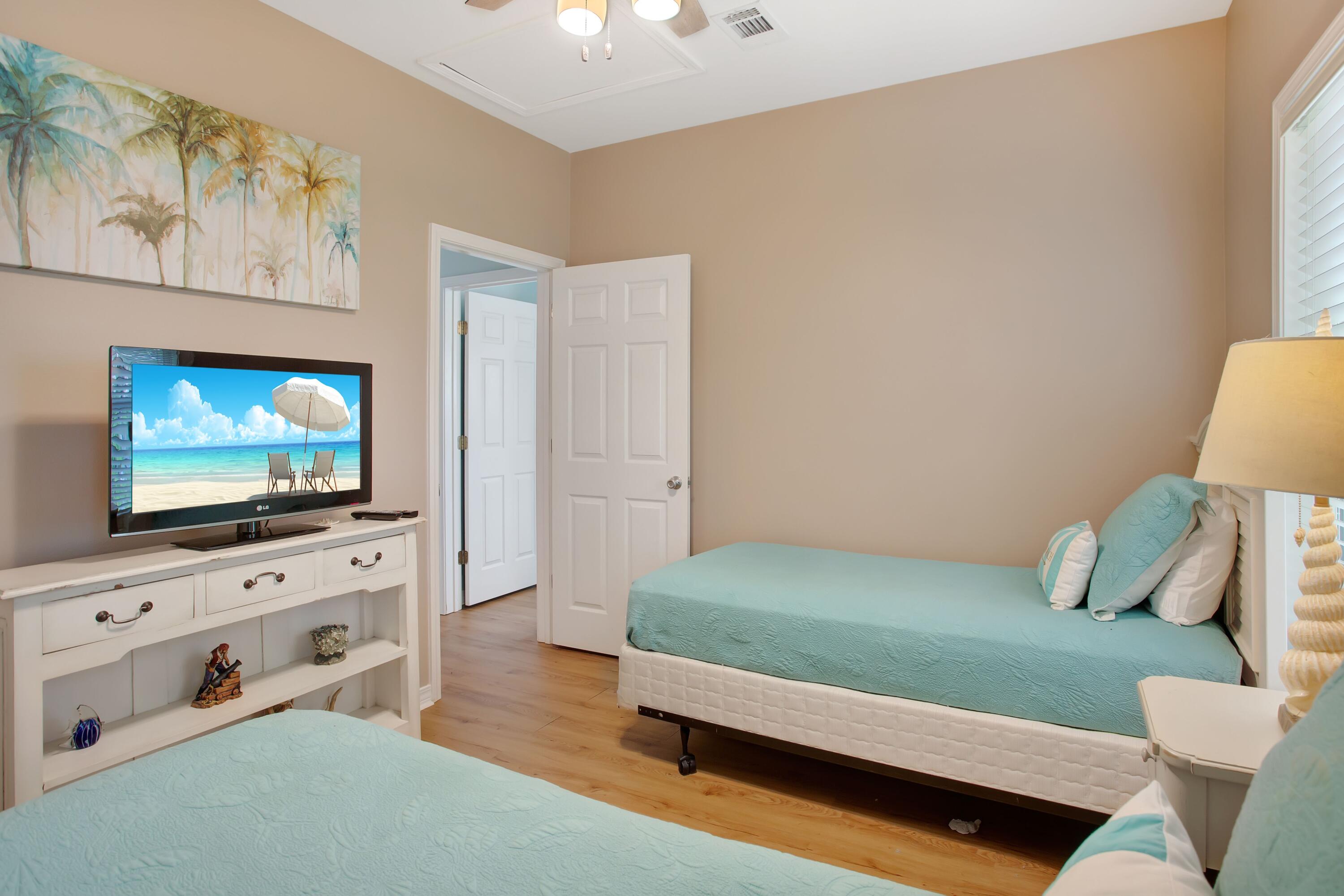 OLD FLORIDA VILLAGE - Residential