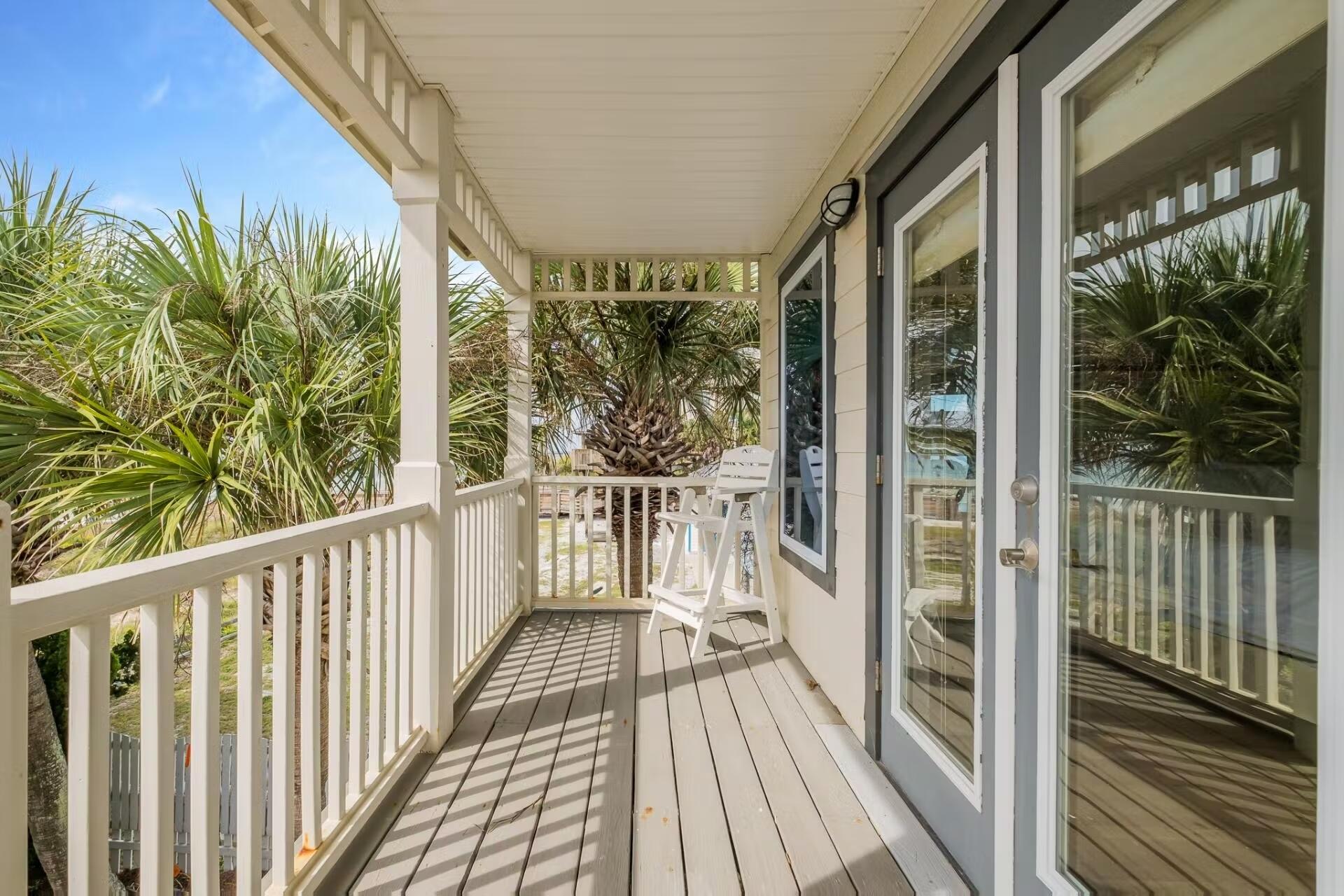 SUNRISE BEACH - Residential