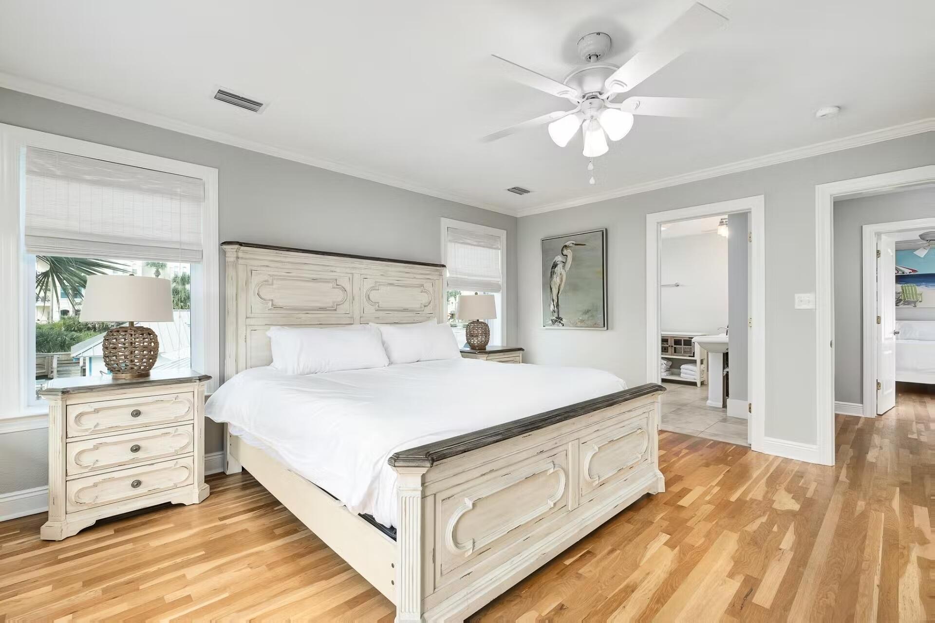 SUNRISE BEACH - Residential