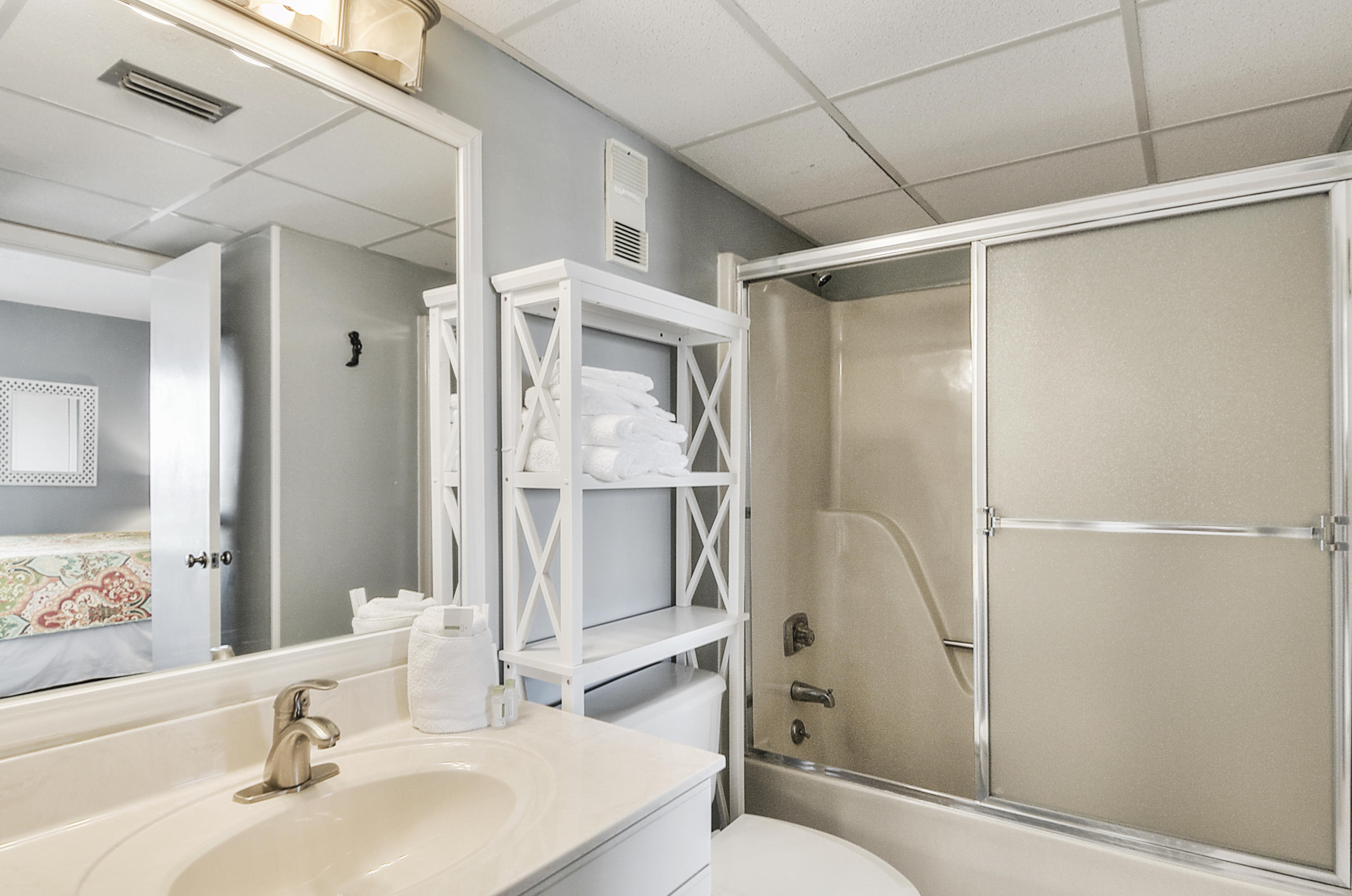 Edgewater Tower II - Residential