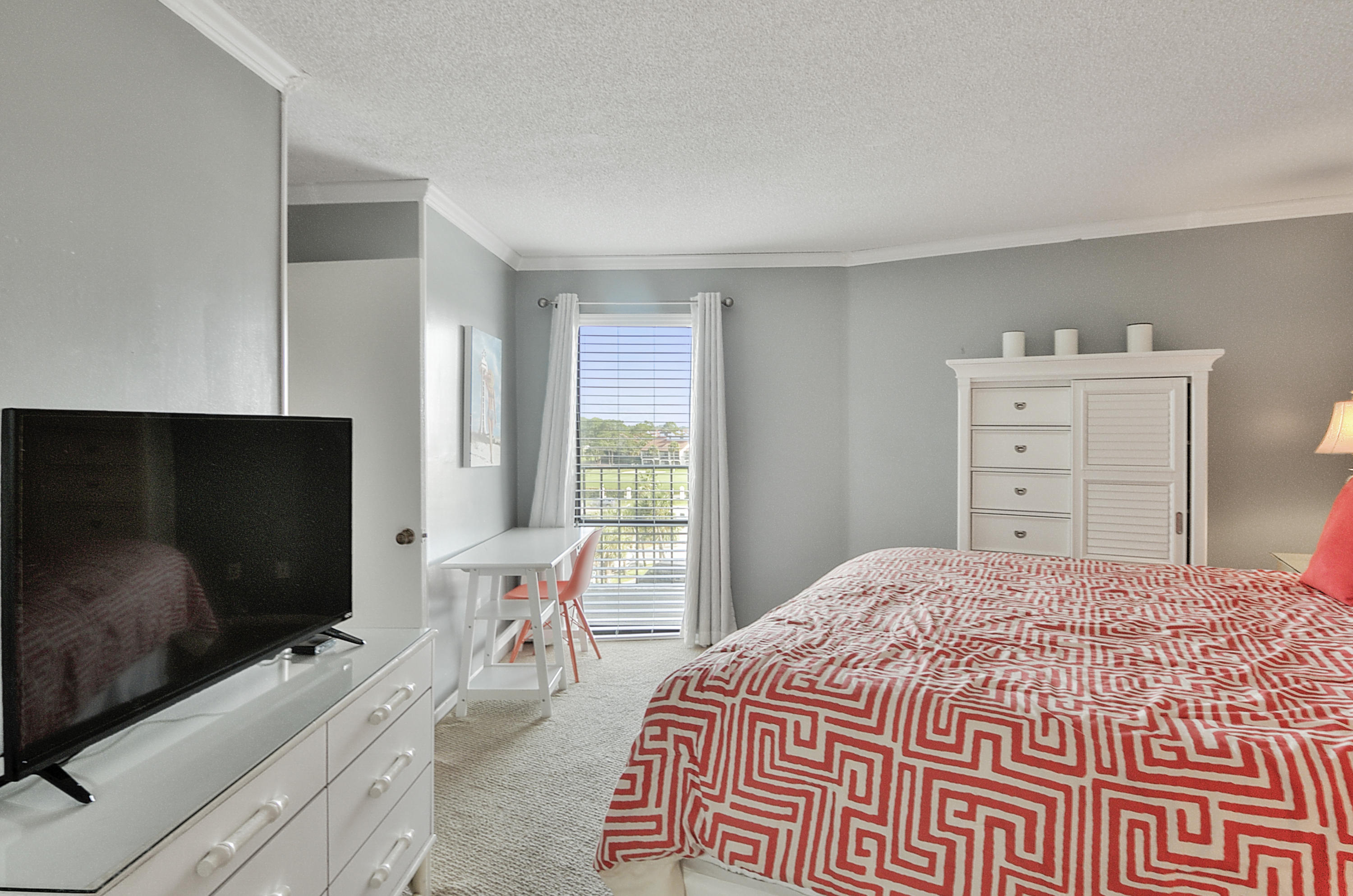 Edgewater Tower II - Residential