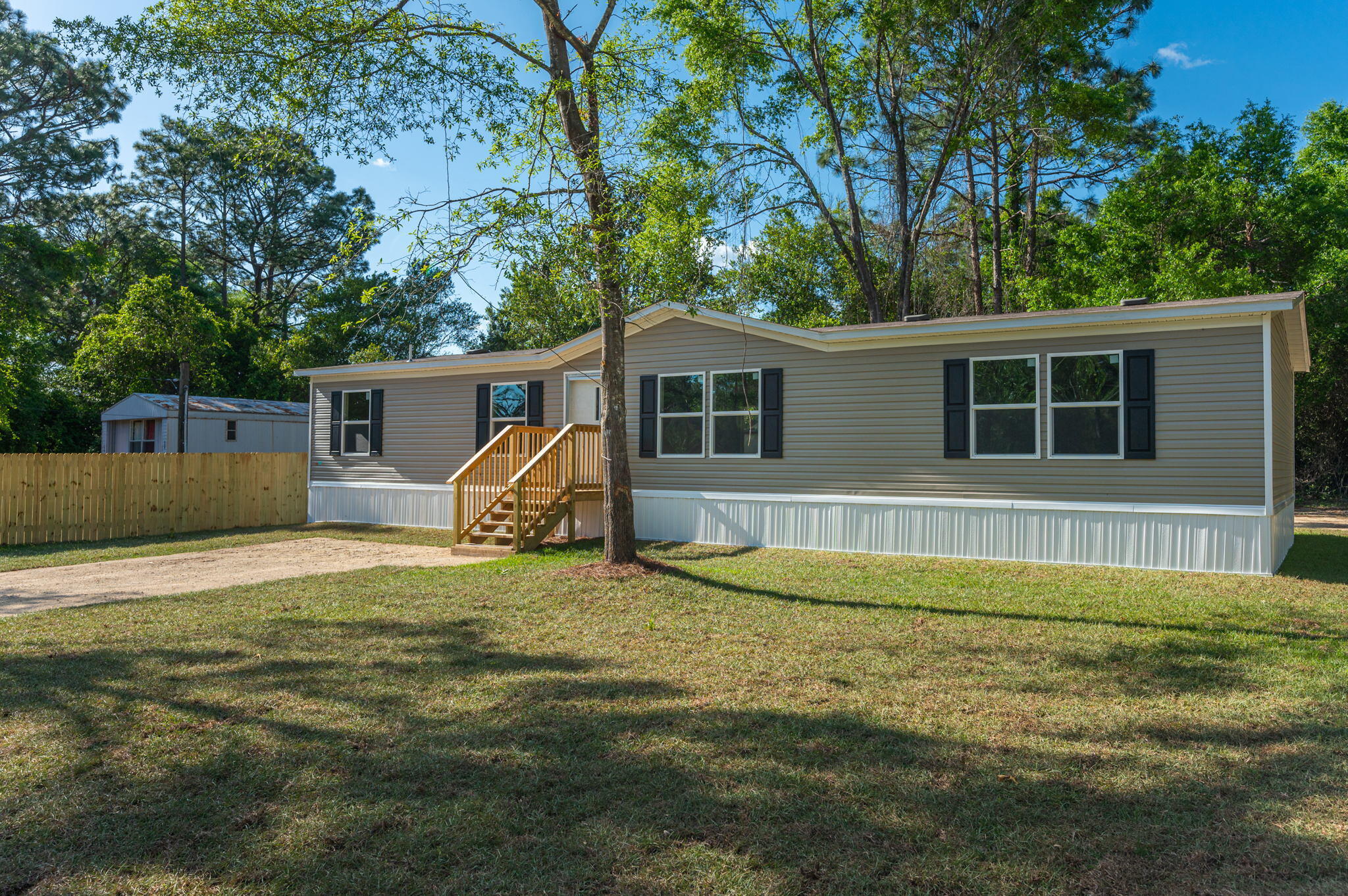 OAKWOOD HILLS UNIT 1 - Residential