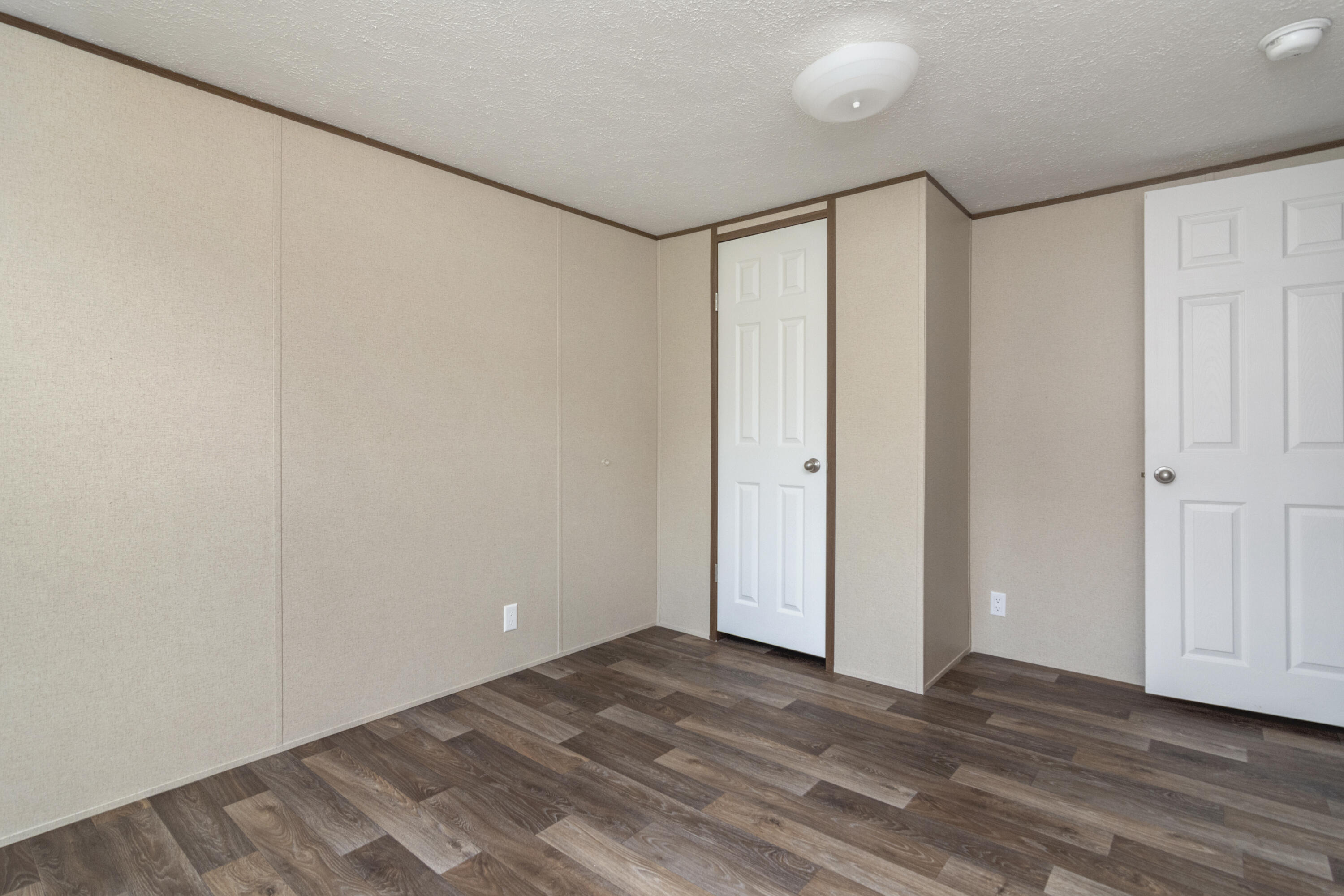 OAKWOOD HILLS UNIT 1 - Residential