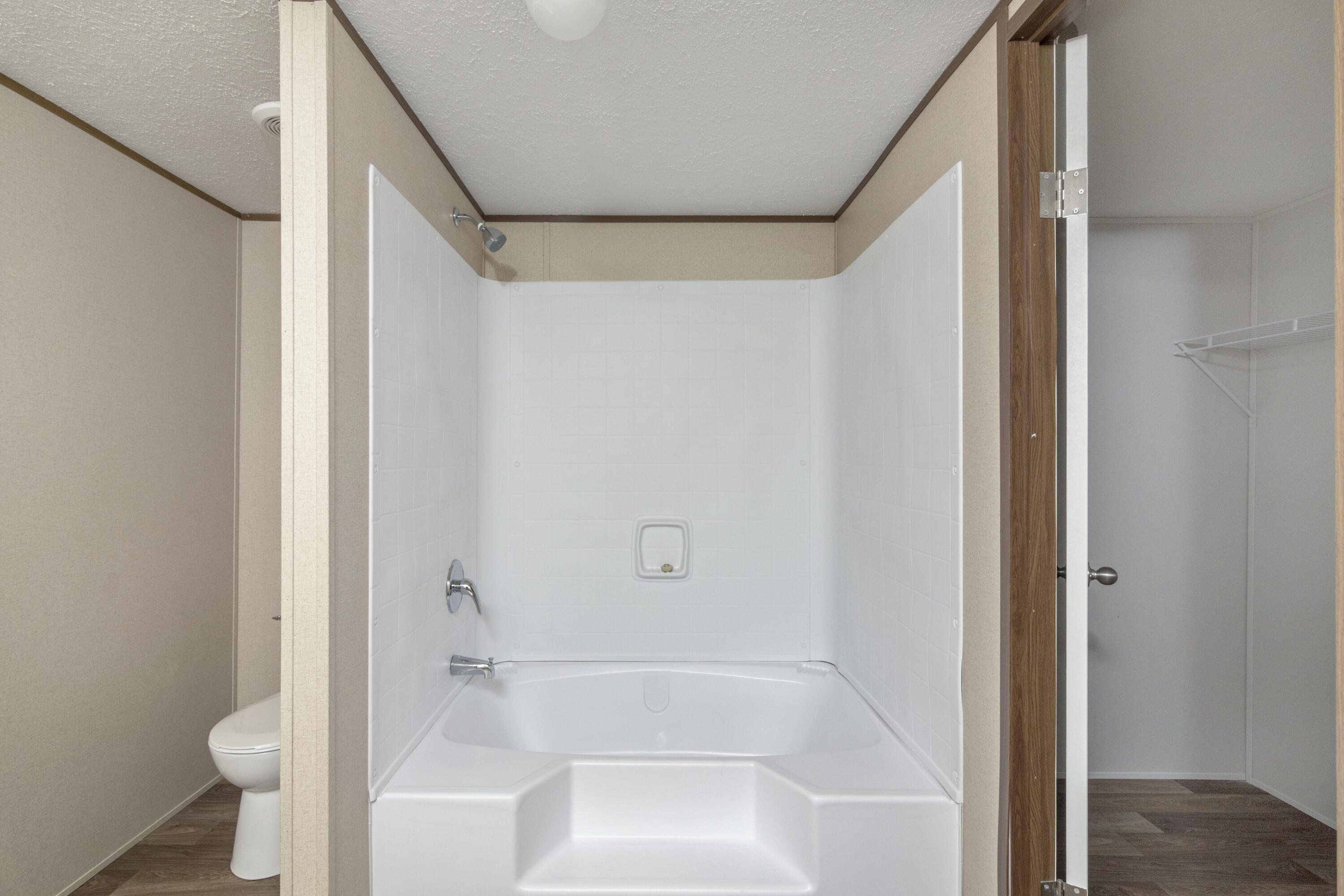 OAKWOOD HILLS UNIT 1 - Residential