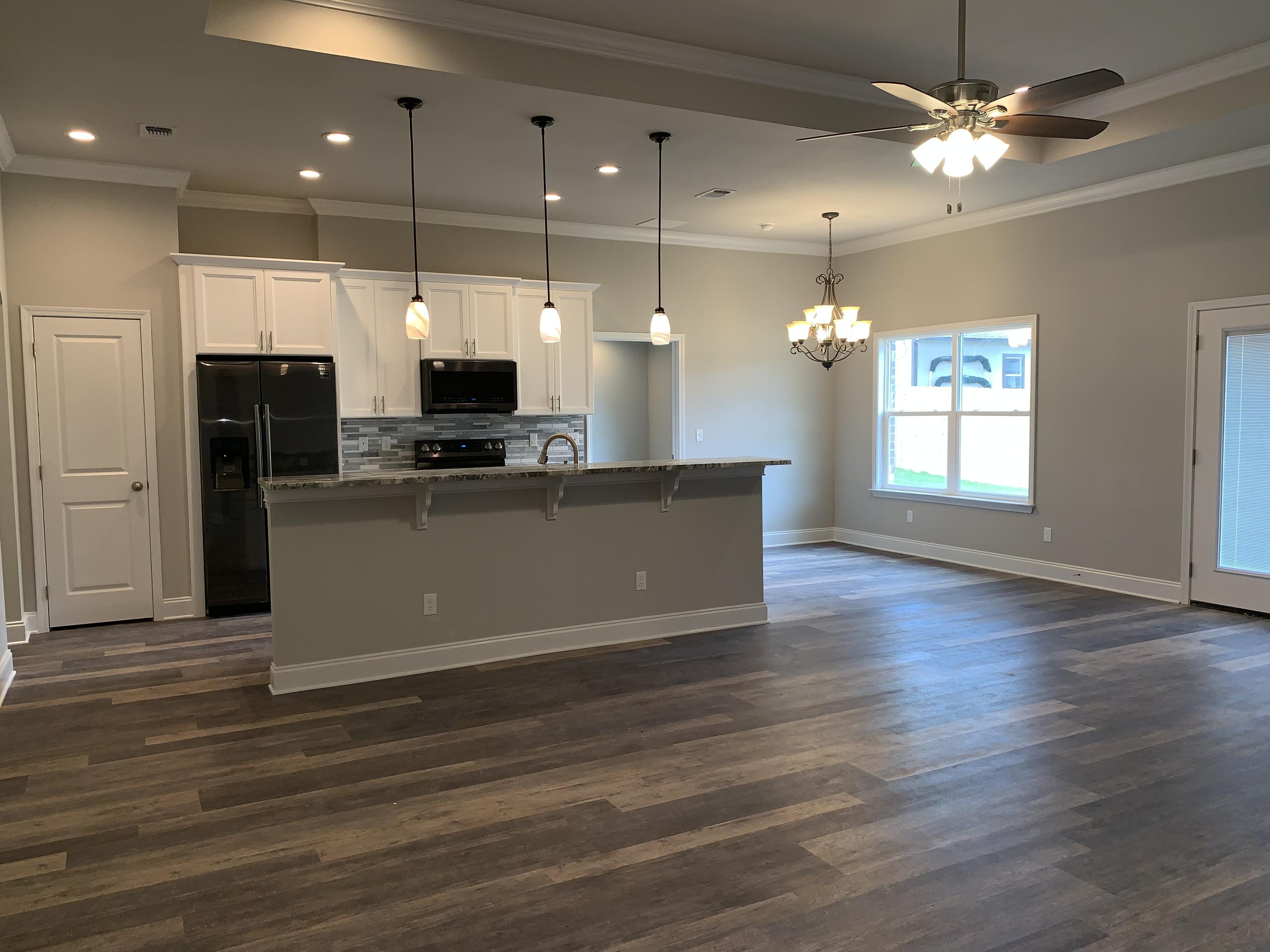 SEASHORE VILLAGE - Residential