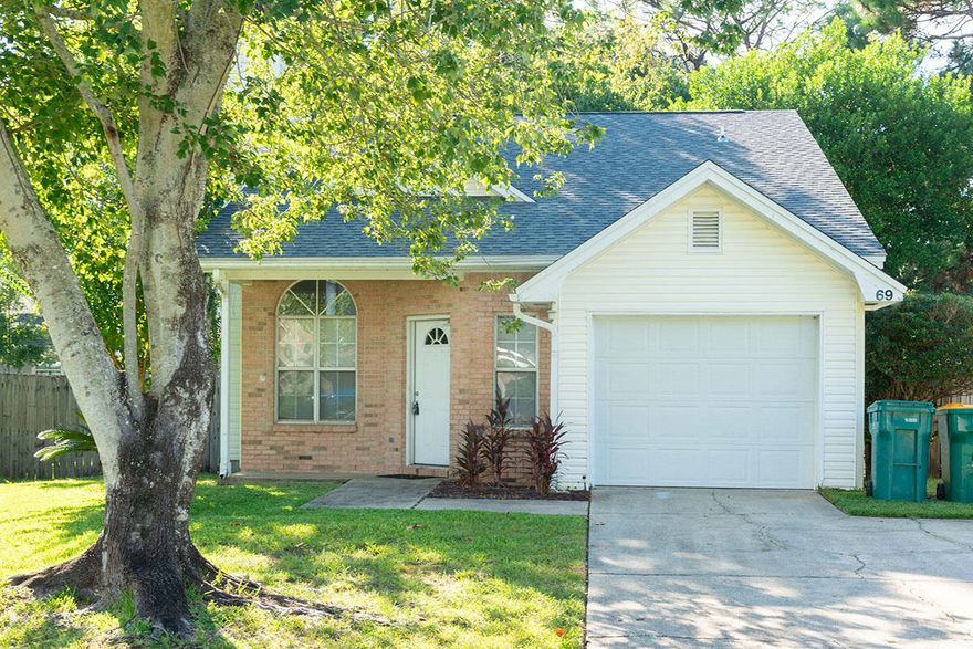 Beautifully remodeled home in Shalimar. LAWN CARE PROVIDED BY OWNER  Convenient  to both Eglin and Hurlburt.  Soaring ceilings in the living area make it light and airy. Granite counters in baths and kitchen. French doors that go out to privacy fenced back yard. Master bedroom downstairs and 2 bedrooms up. Laminate flooring in living room with wood burning fireplace. Washer/dryer provided. No pets and no smoking/vaping.