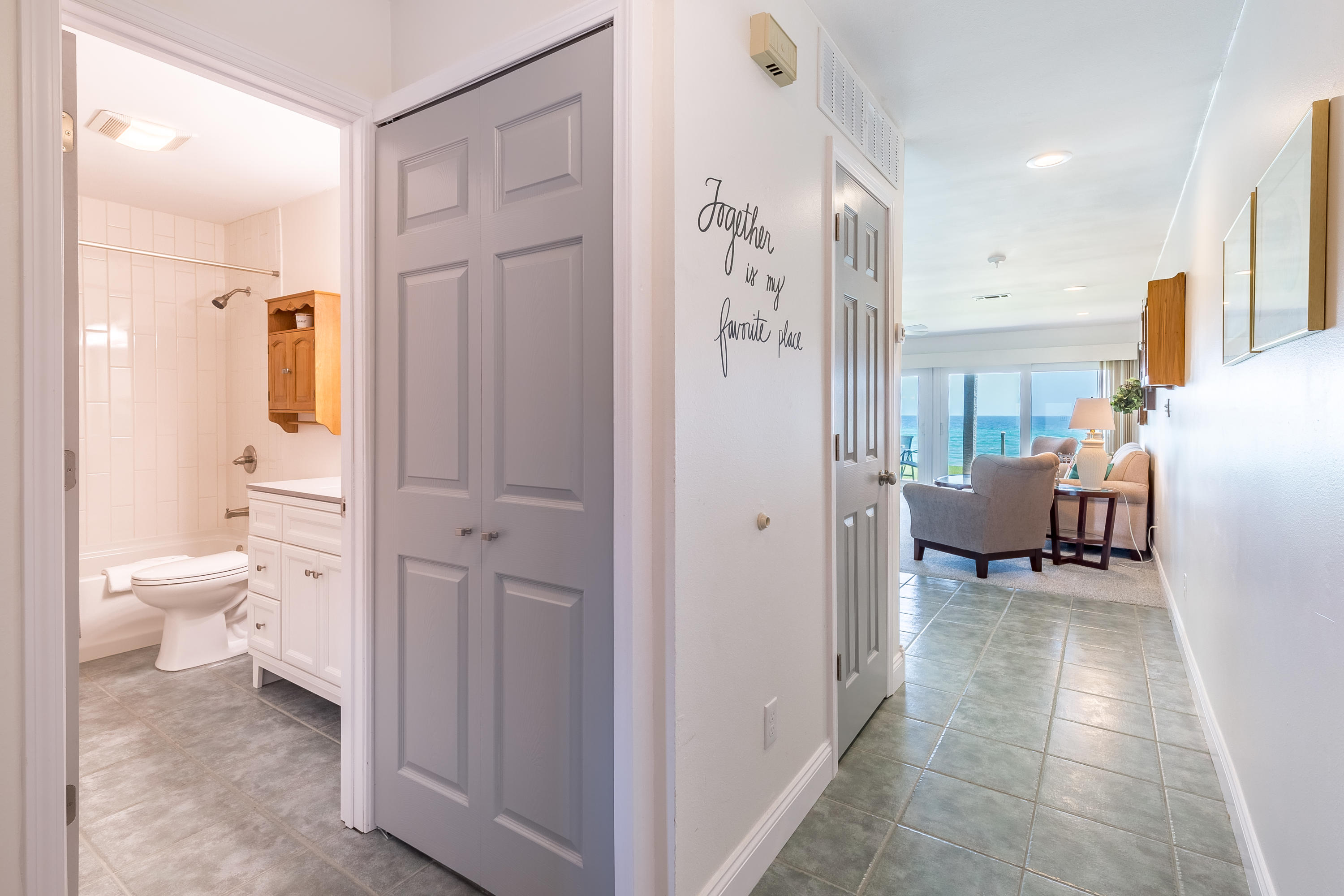 BLUE MOUNTAIN VILLAS - Residential