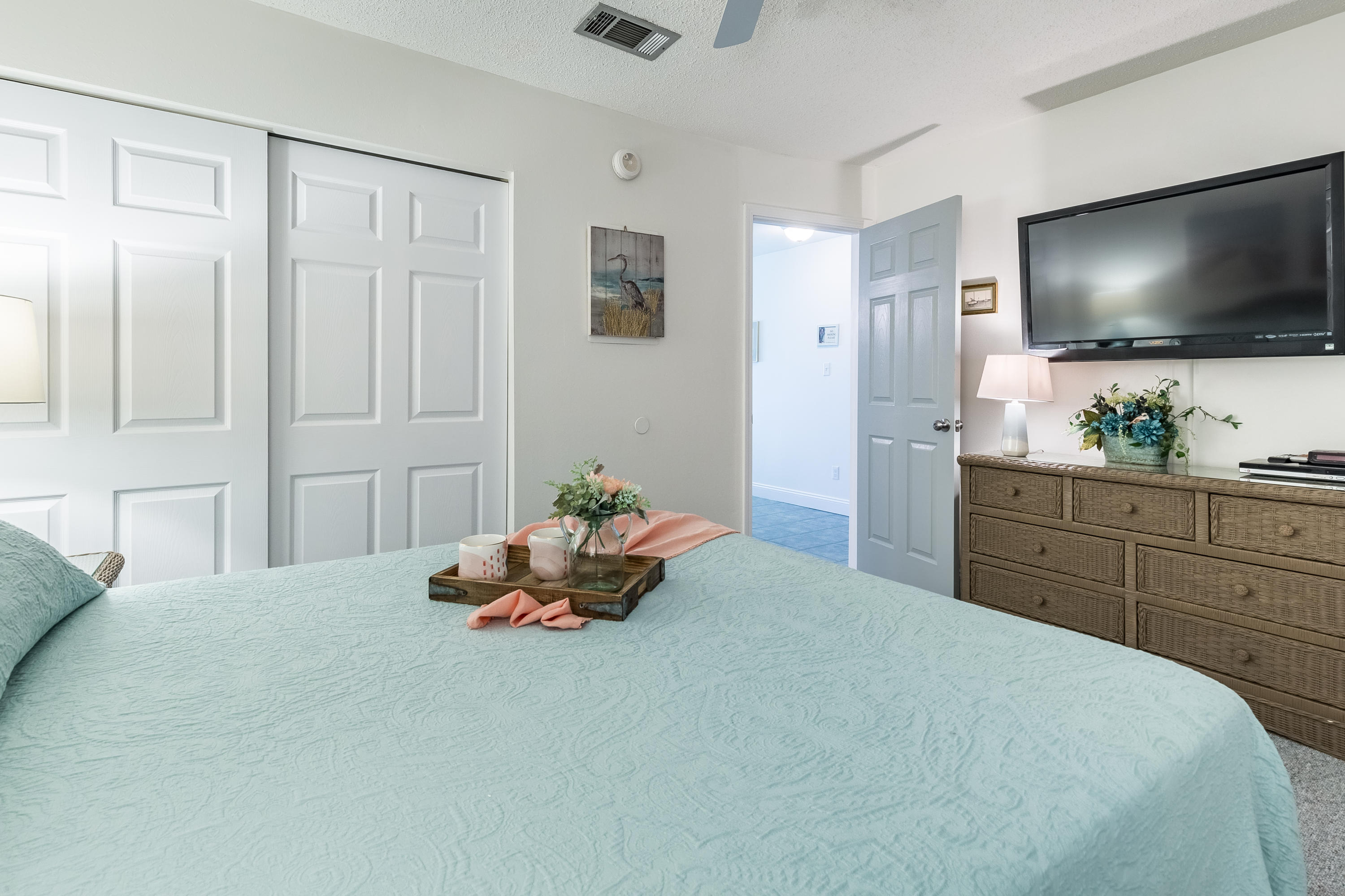 BLUE MOUNTAIN VILLAS - Residential