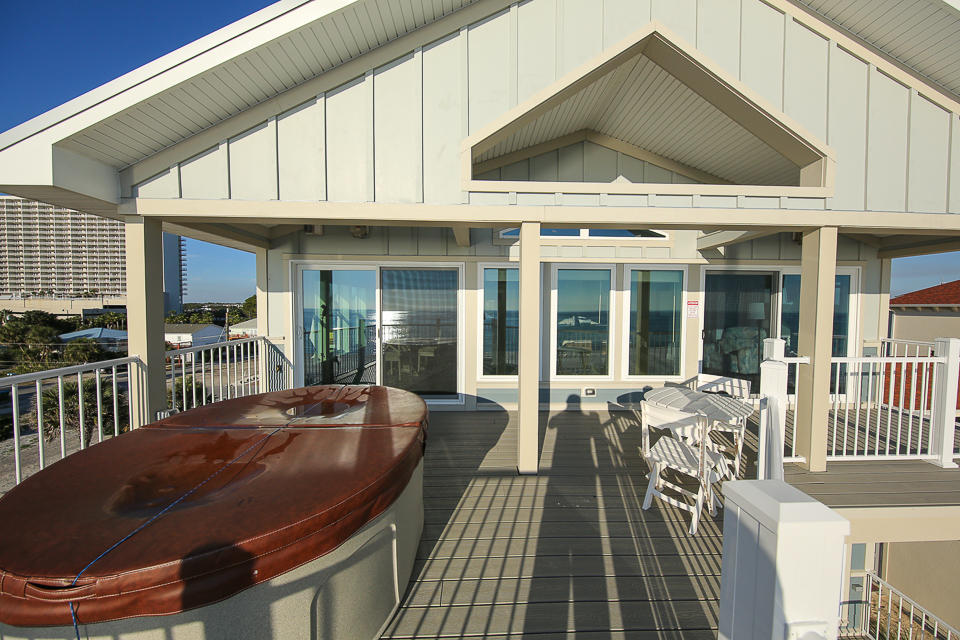 PANAMA CITY BEACH - Residential