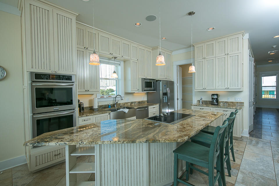 PANAMA CITY BEACH - Residential