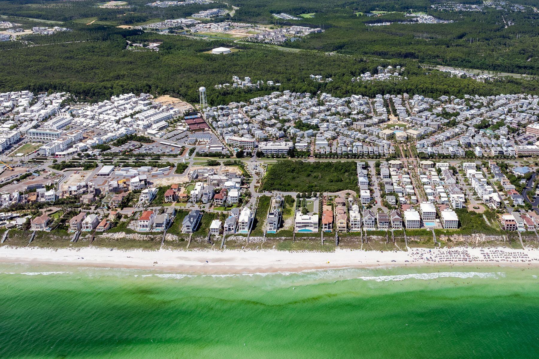 SANDY SHORES - Residential