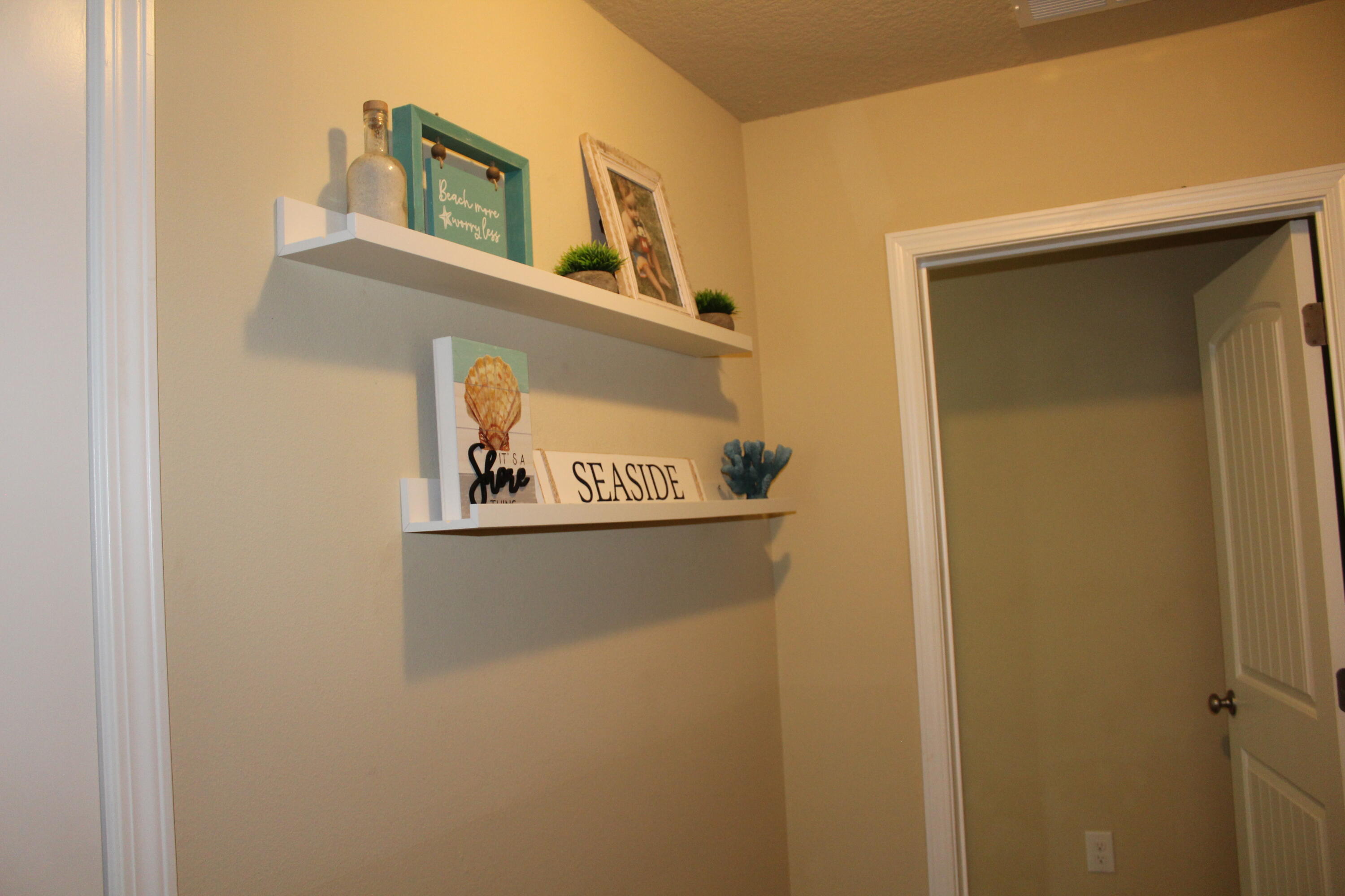 RESERVE POINTE - Residential Lease