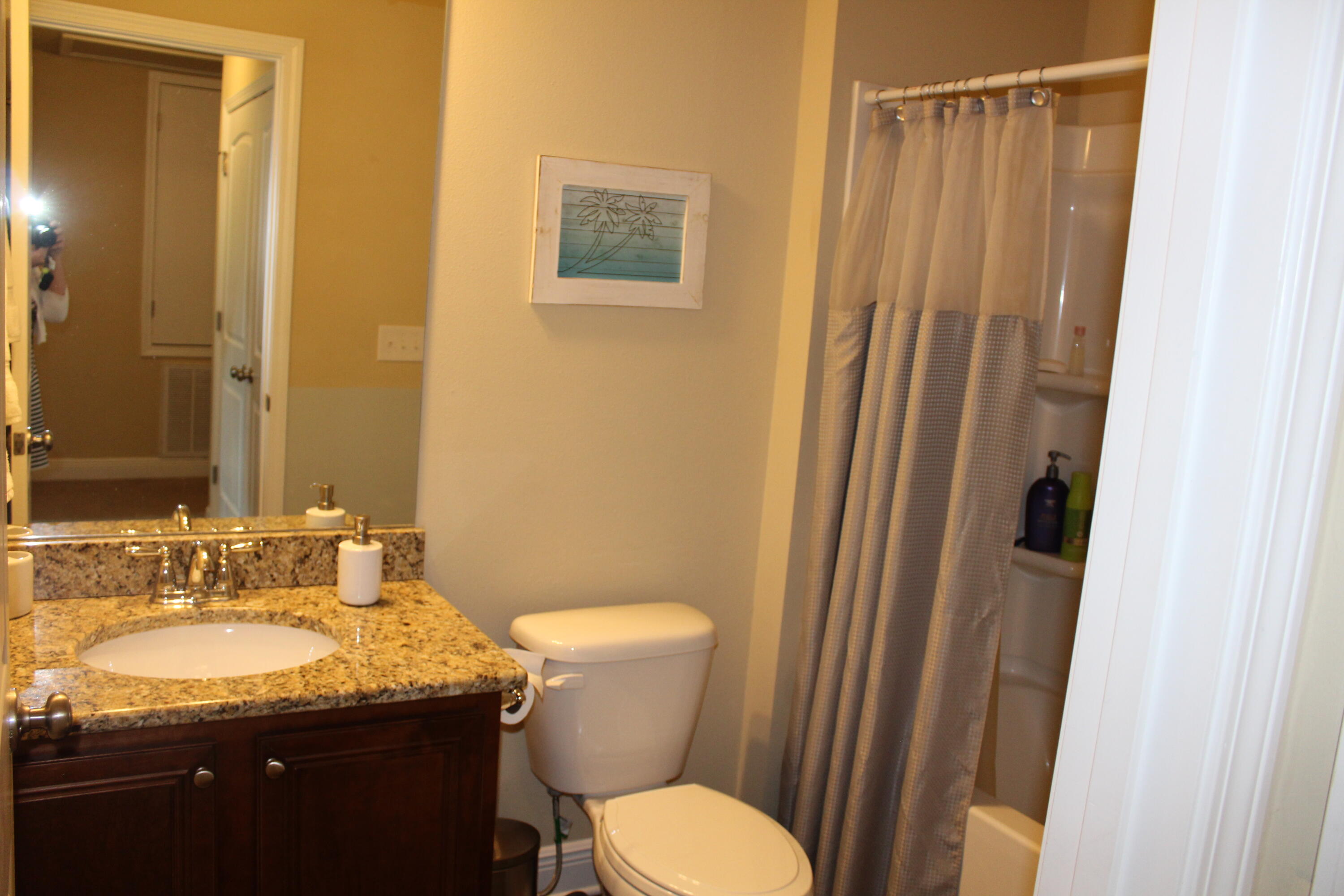 RESERVE POINTE - Residential Lease