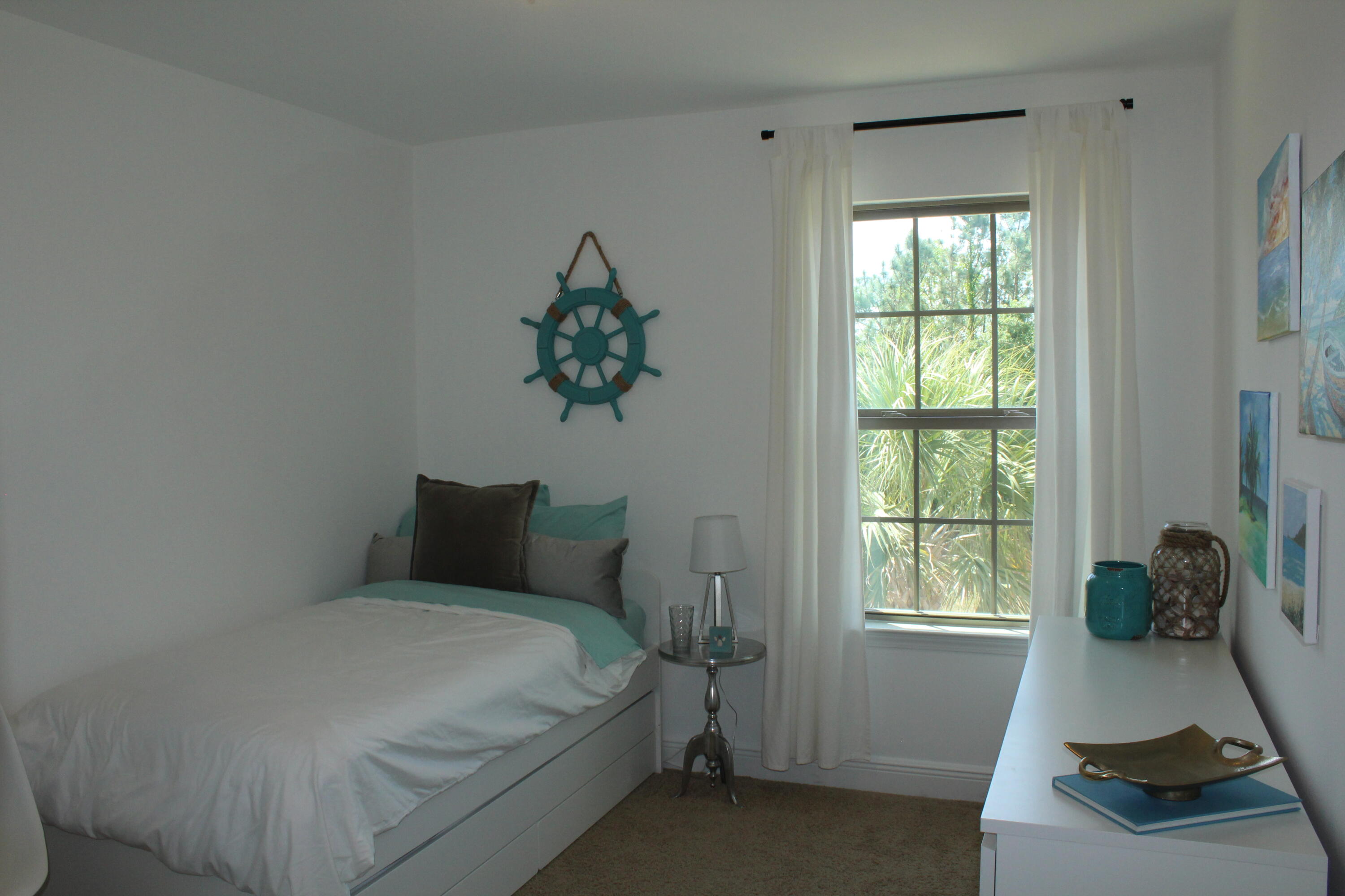 RESERVE POINTE - Residential Lease