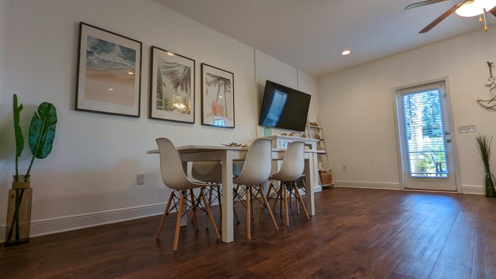 RESERVE POINTE - Residential Lease