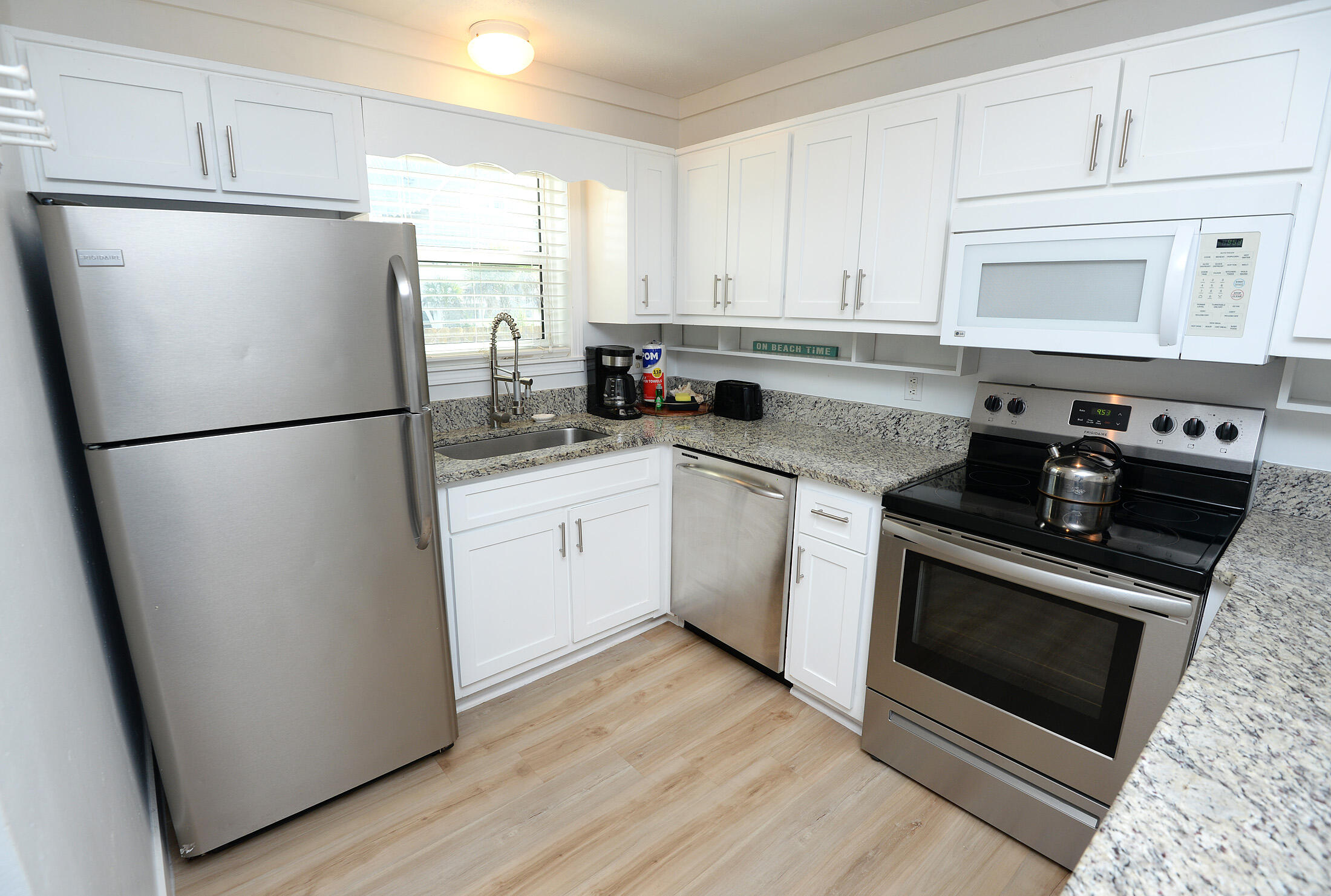 Beachside Villas - Residential