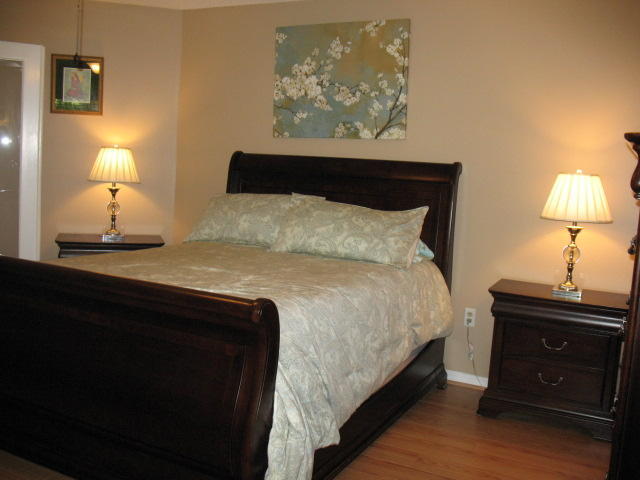 ROCKY BAYOU COUNTRY CLUB ESTATES 3 - Residential Lease