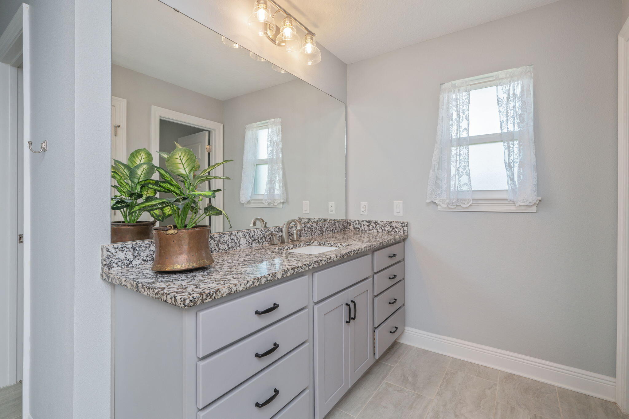 JERNIGAN ACRES 2ND ADDN - Residential