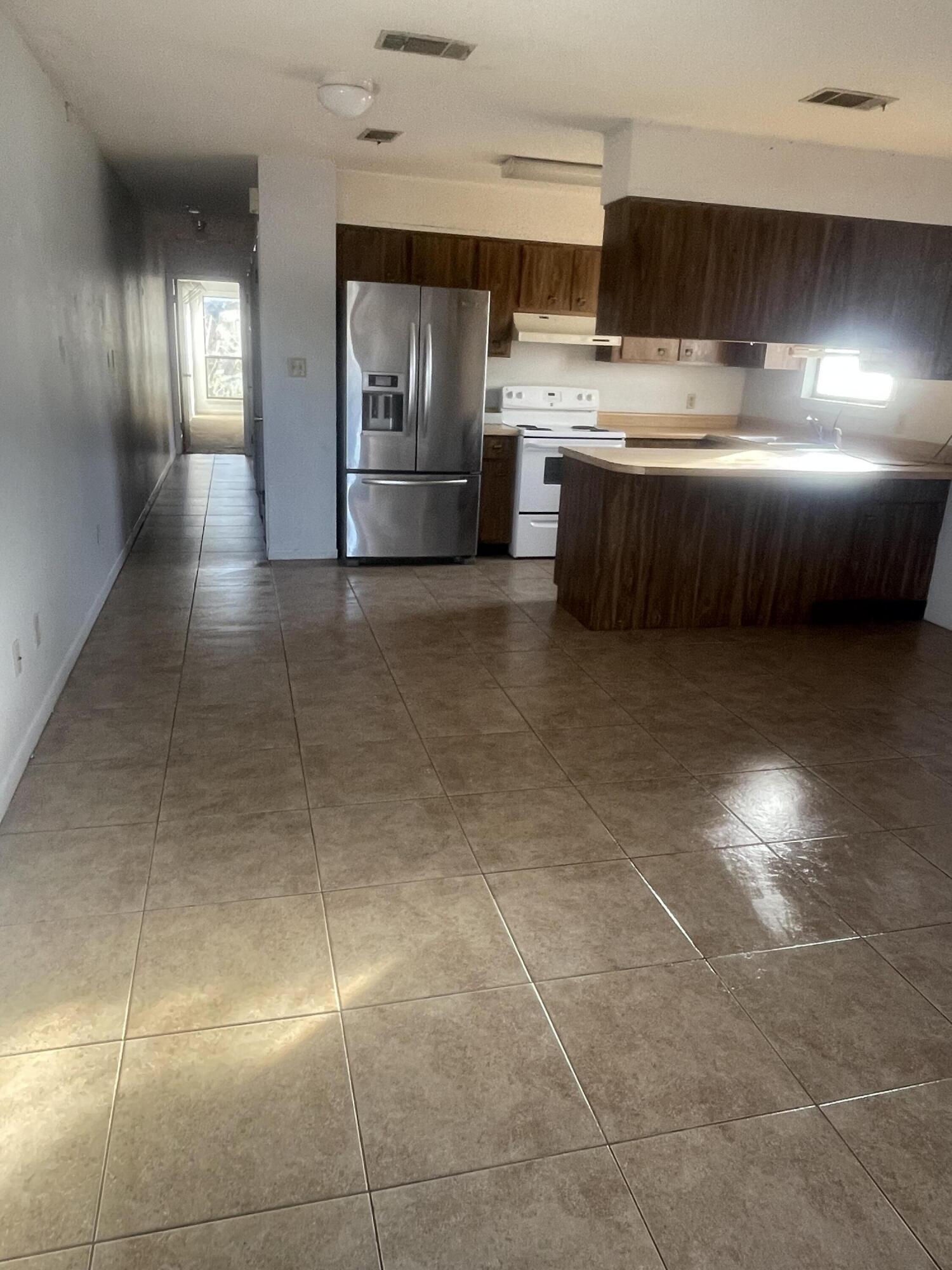 PINE RUN UNIT 12 - Residential