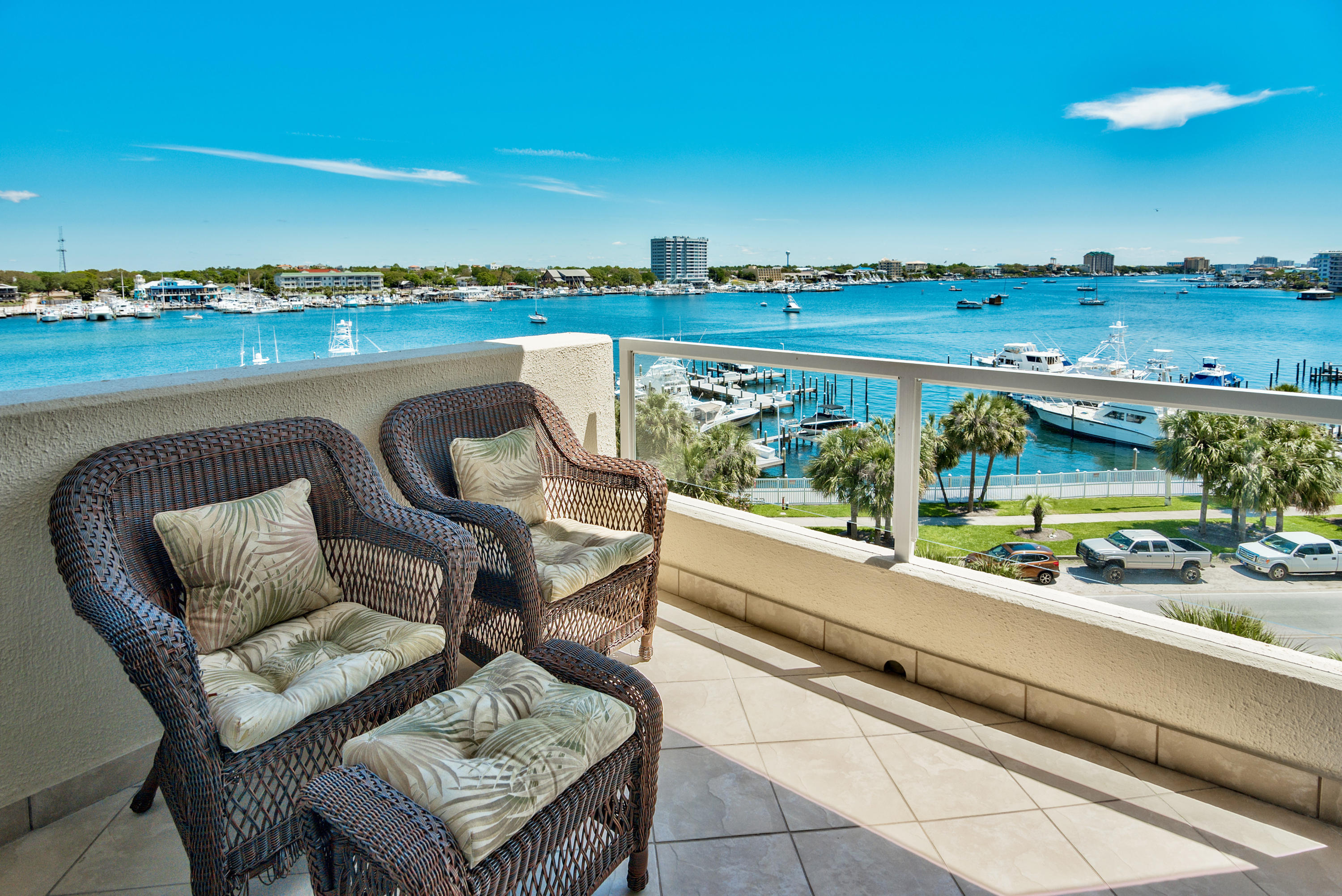 EAST PASS TOWERS CONDO PH 2 - Residential