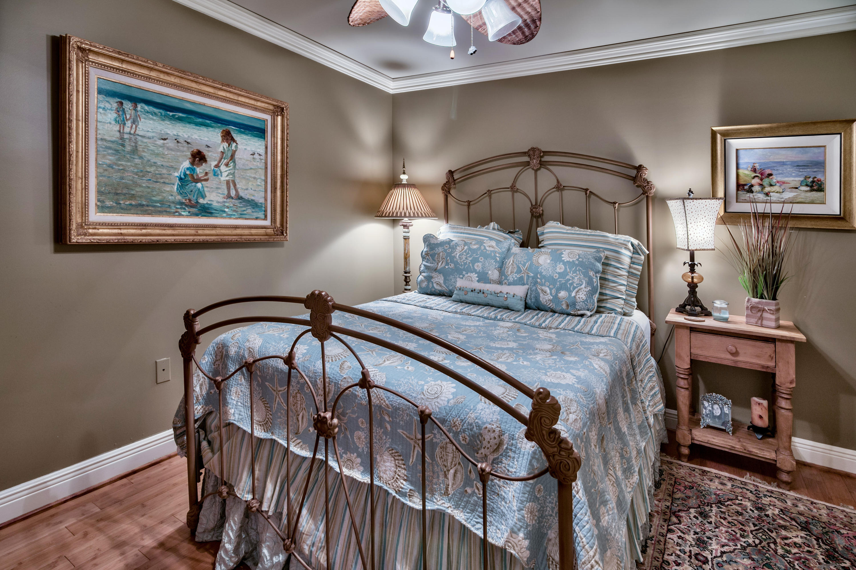 EAST PASS TOWERS CONDO PH 2 - Residential