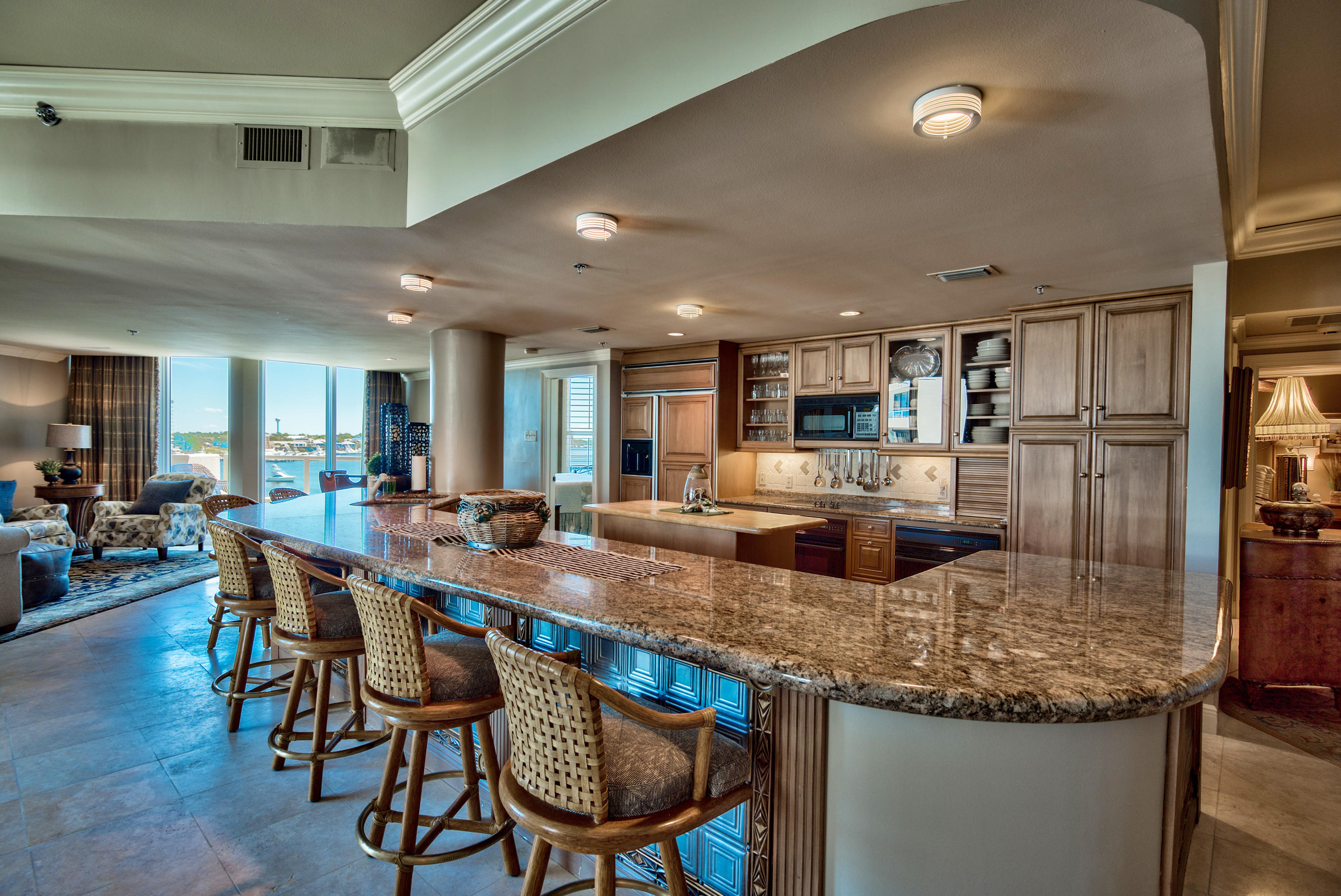 EAST PASS TOWERS CONDO PH 2 - Residential