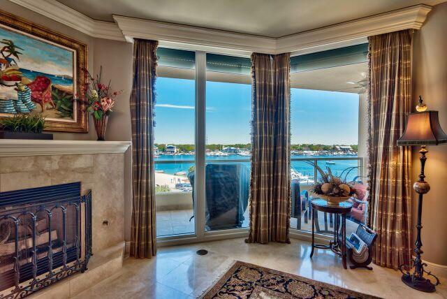 EAST PASS TOWERS CONDO PH 2 - Residential