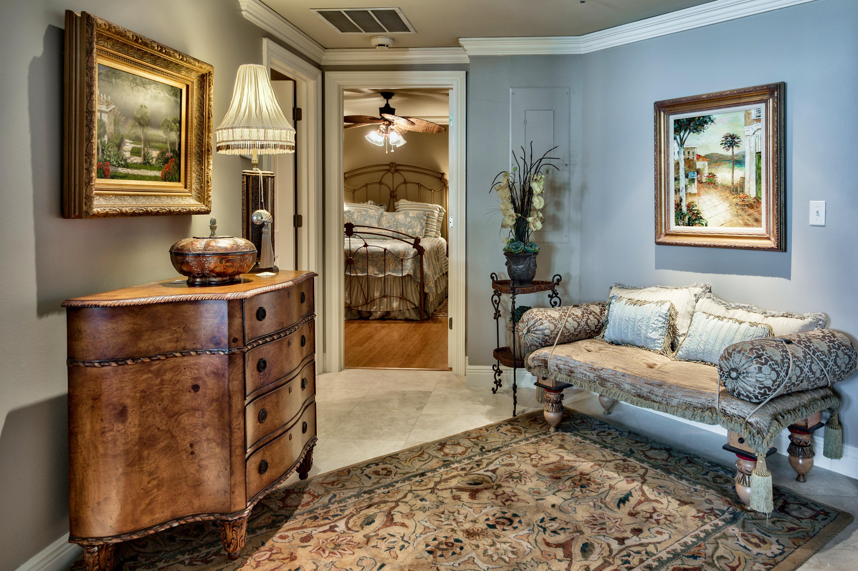 EAST PASS TOWERS CONDO PH 2 - Residential