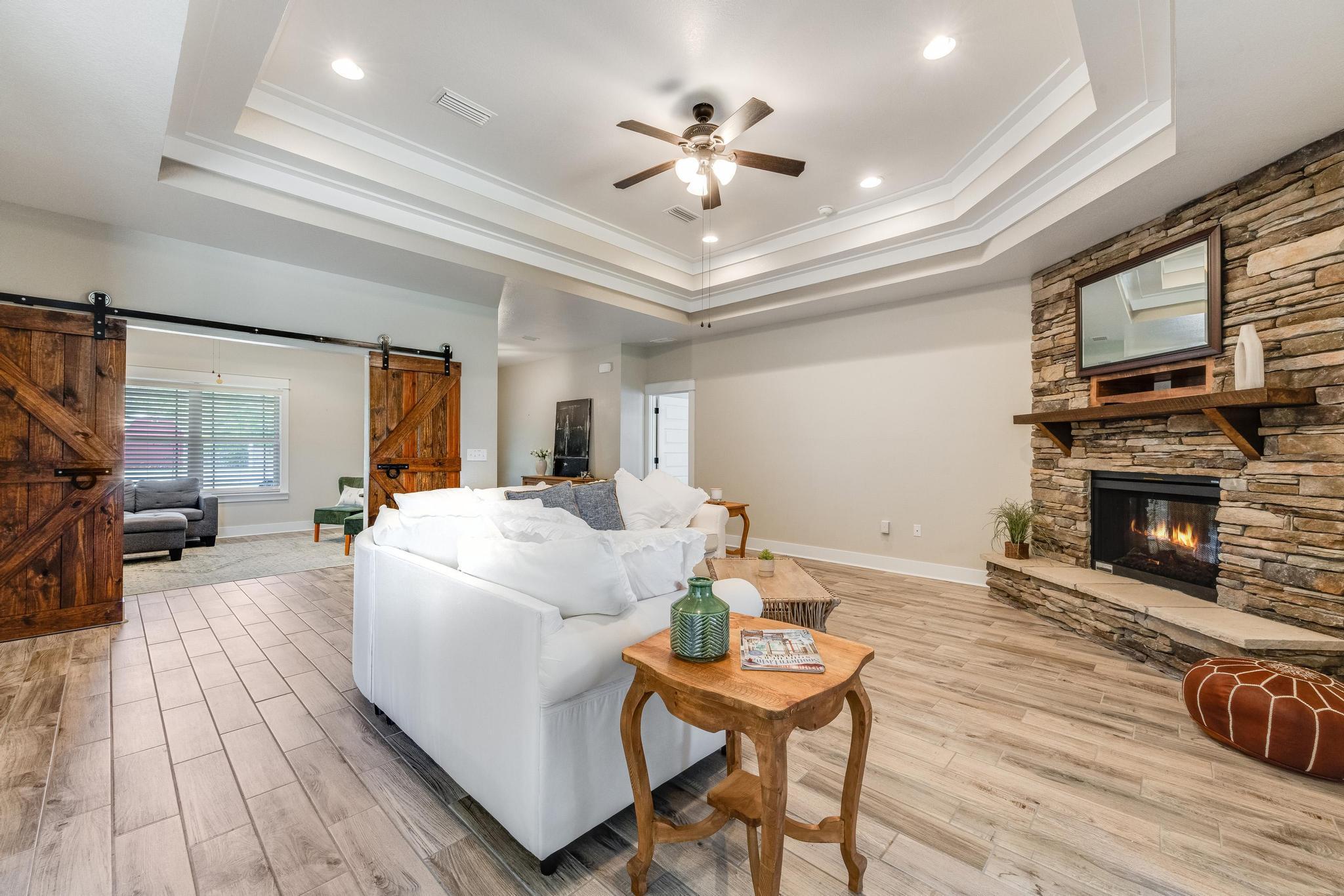 BRIDLE WOOD EST PH I - Residential