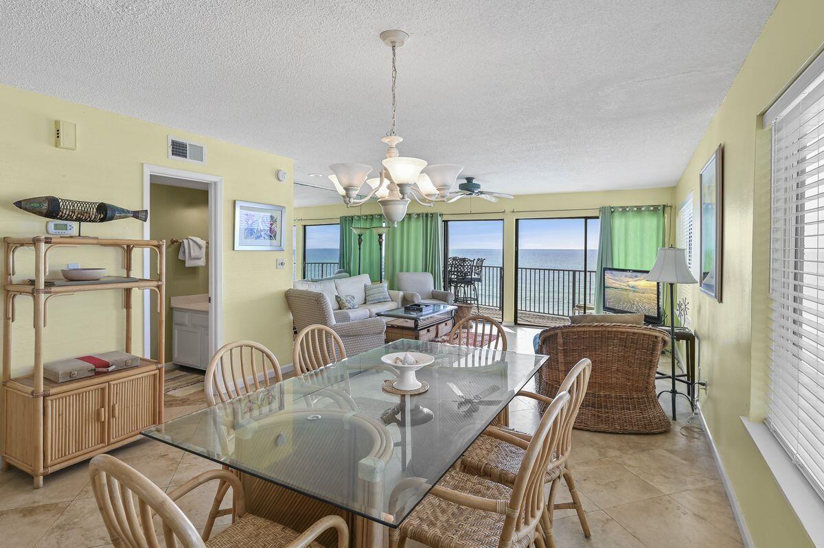 BLUE MOUNTAIN VILLAS - Residential