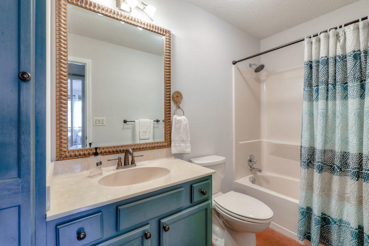 CEDAR RIDGE PH 10 - Residential