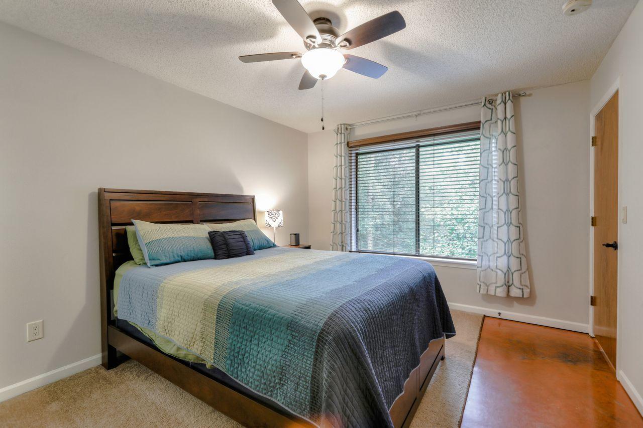 CEDAR RIDGE PH 10 - Residential