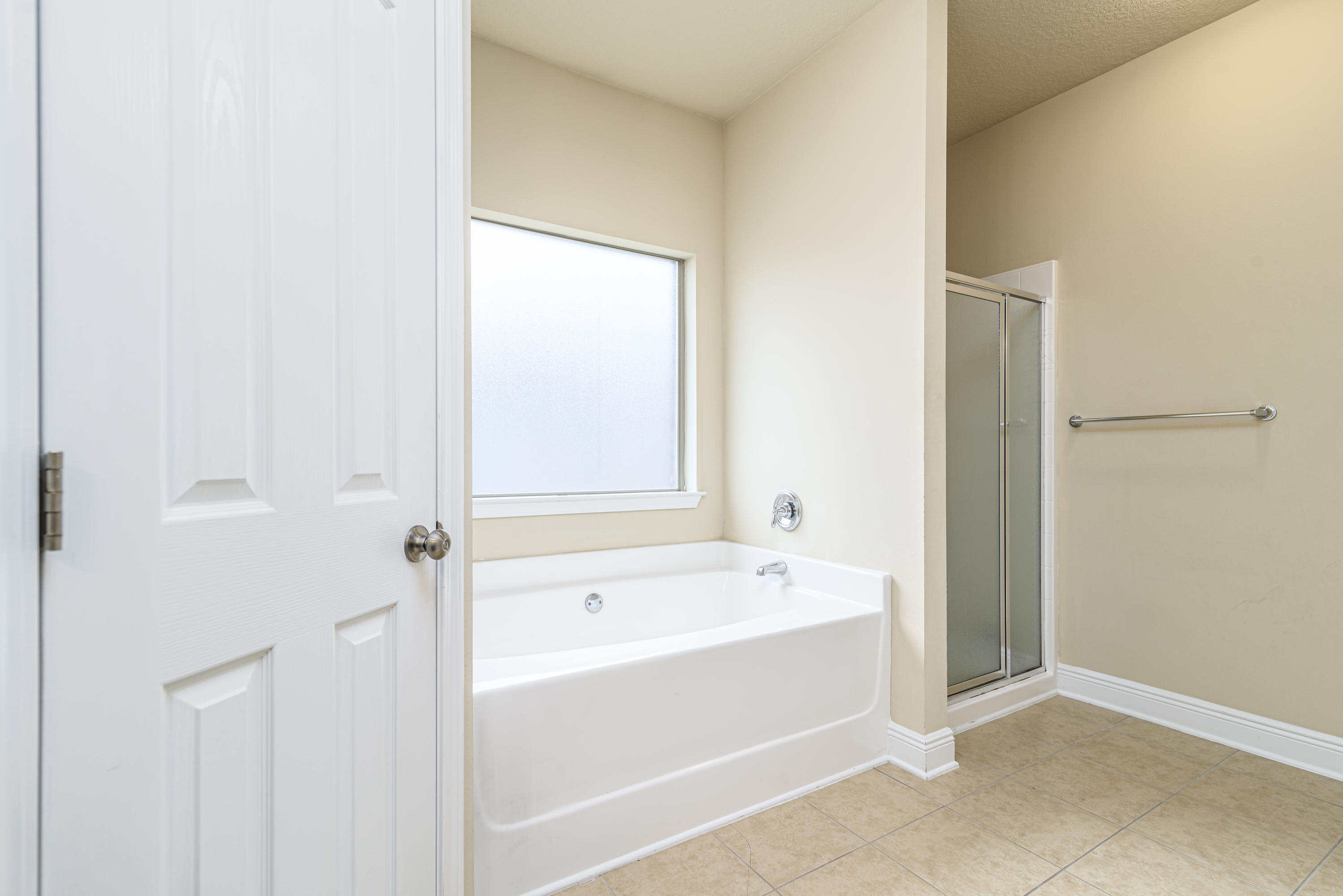 LIBERTY OAKS - Residential