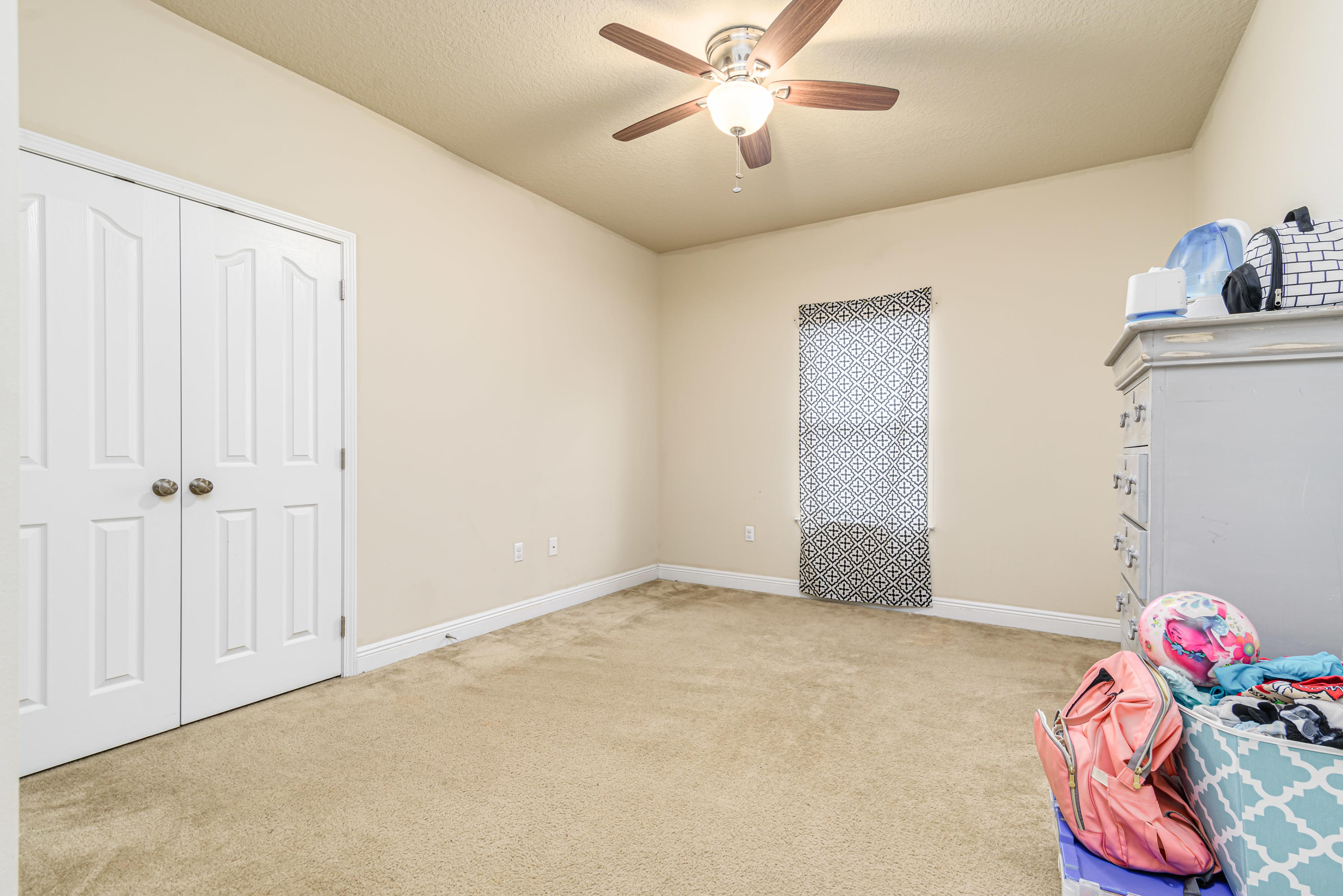 LIBERTY OAKS - Residential