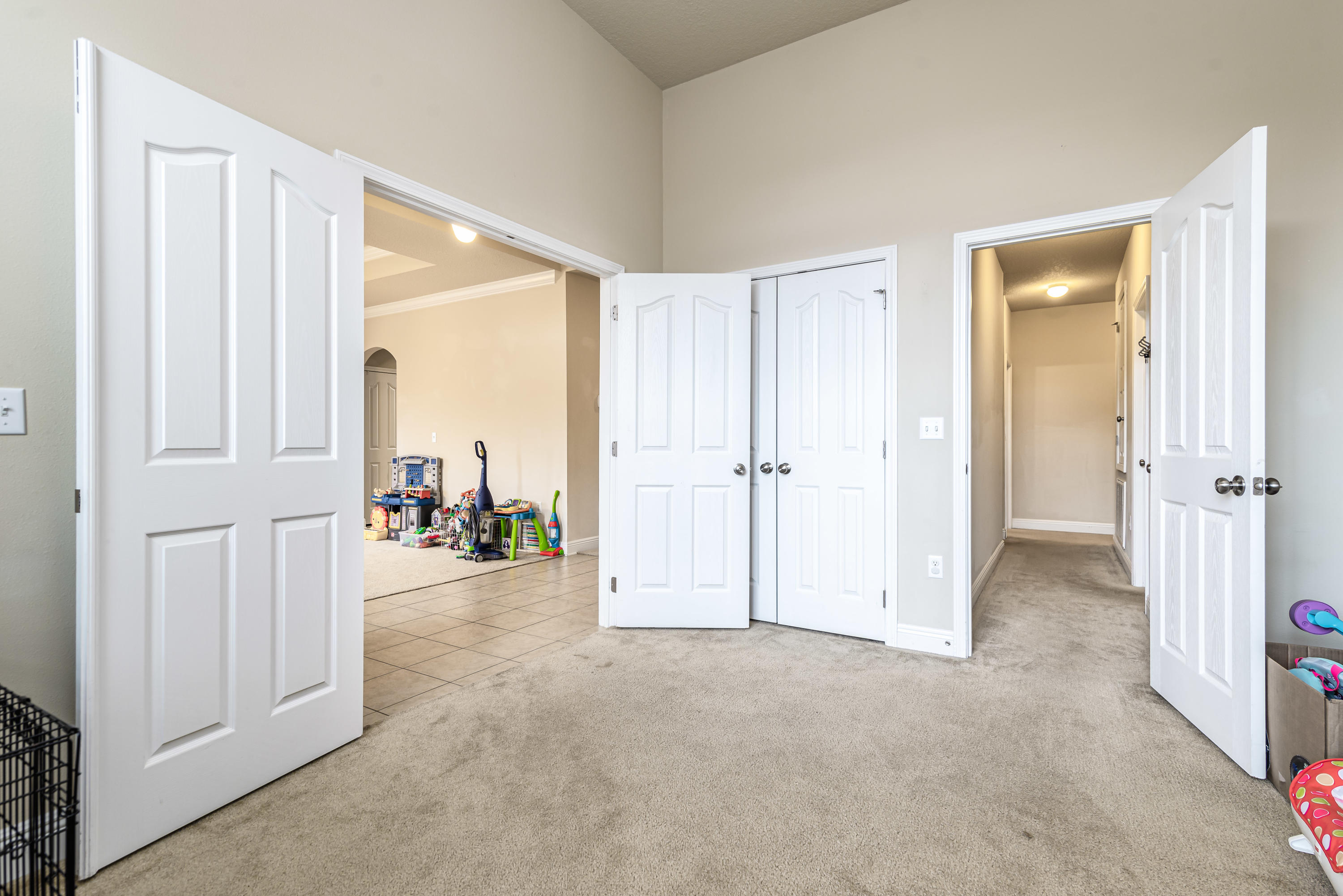 LIBERTY OAKS - Residential