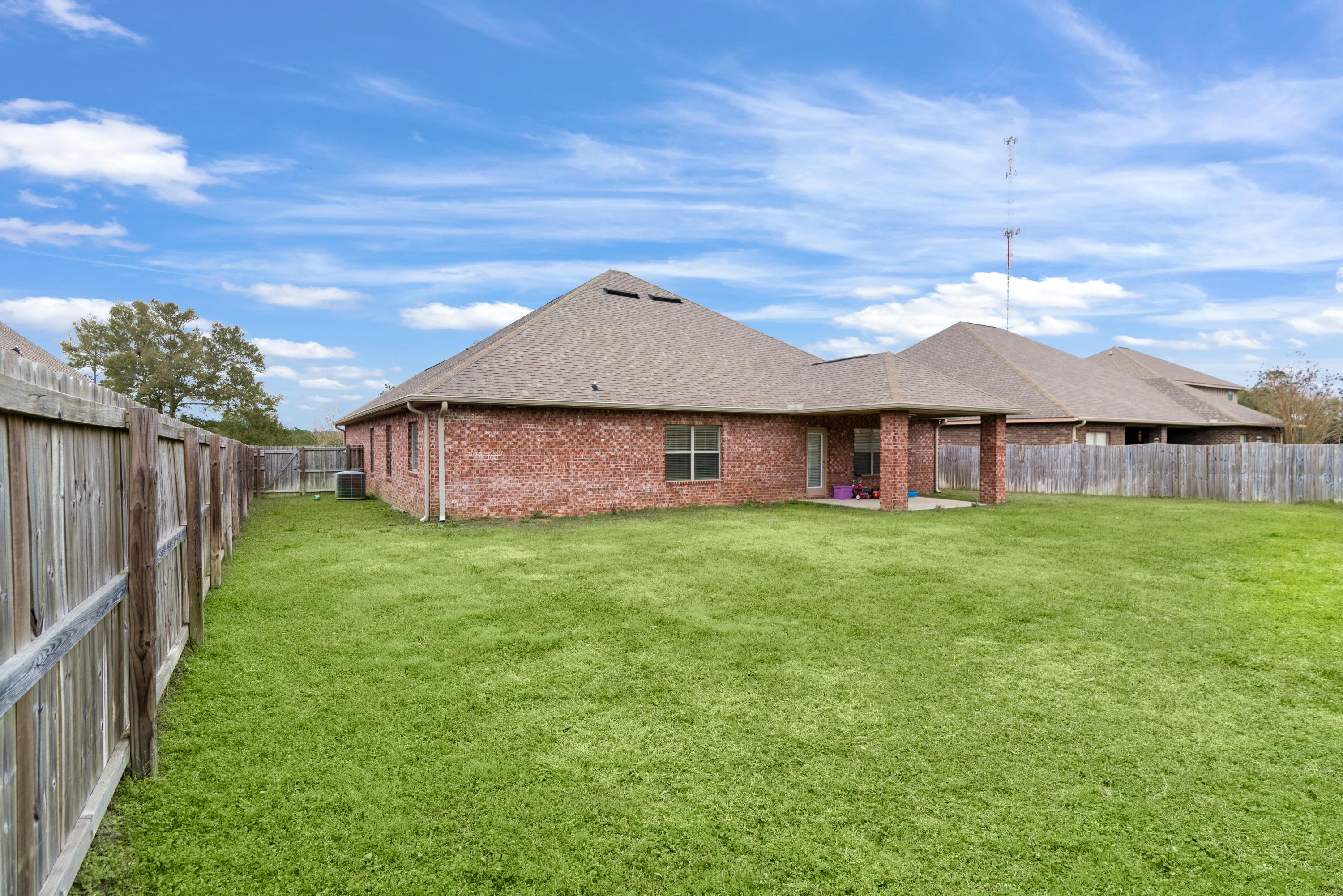 LIBERTY OAKS - Residential