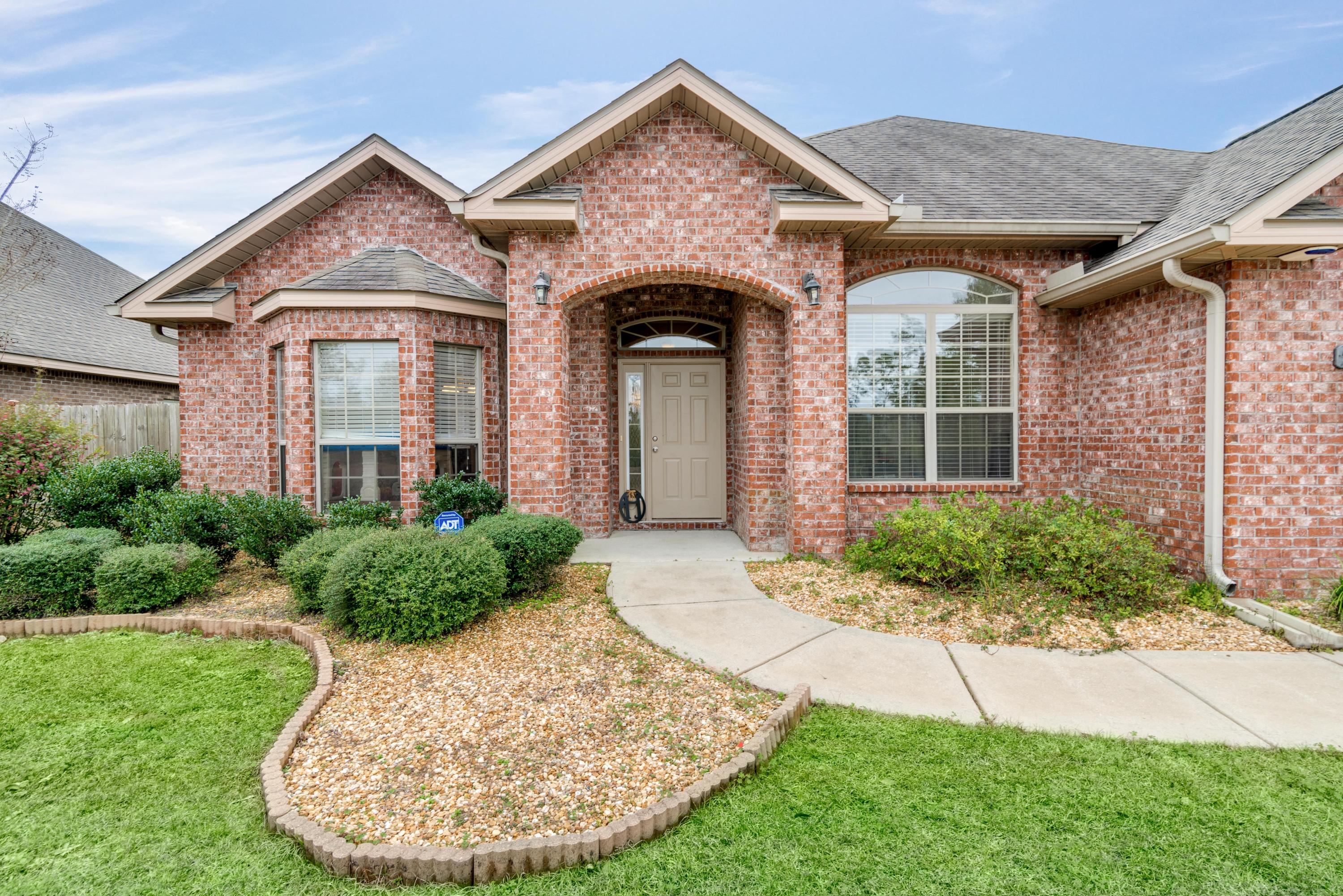 LIBERTY OAKS - Residential