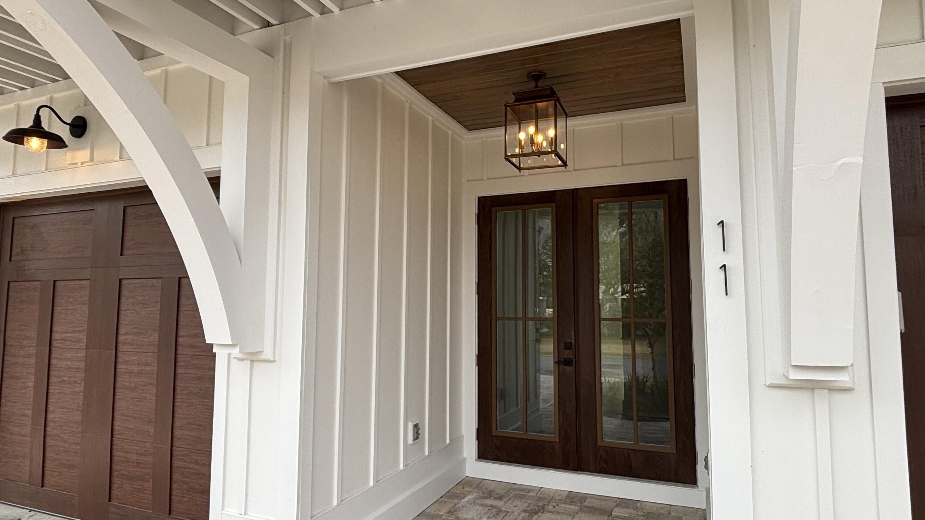 EMERALD WATERS VILLAGE - Residential