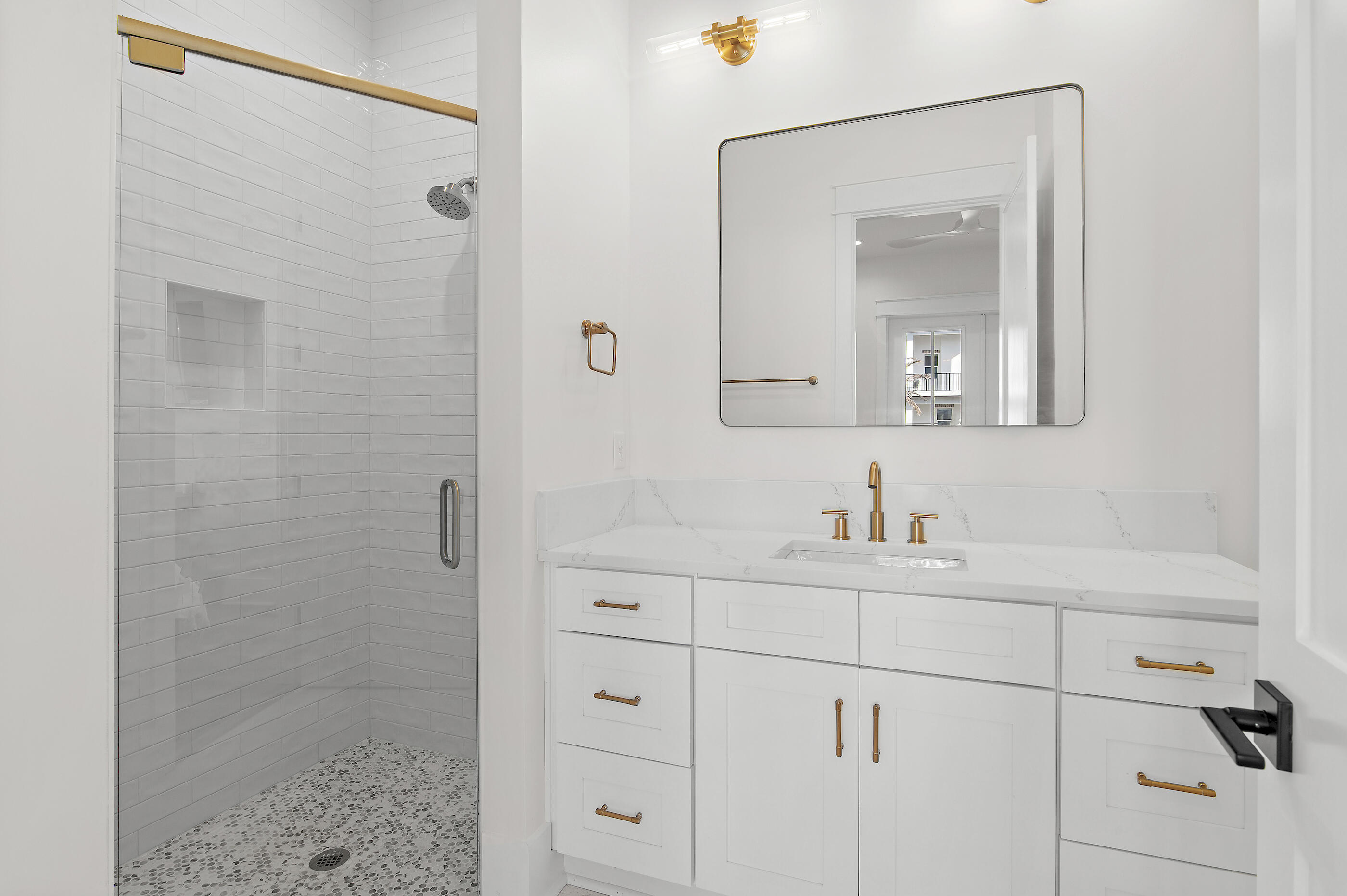 EMERALD WATERS VILLAGE - Residential