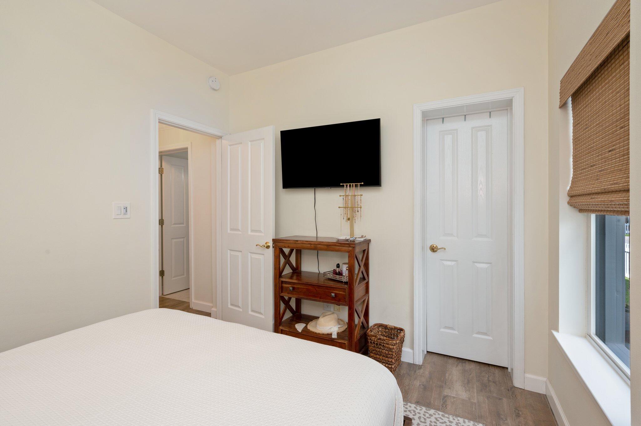 CRYSTAL BEACH COTTAGES PH 2 - Residential