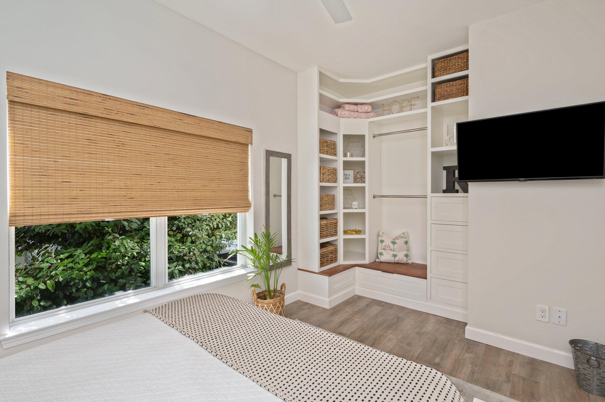 CRYSTAL BEACH COTTAGES PH 2 - Residential