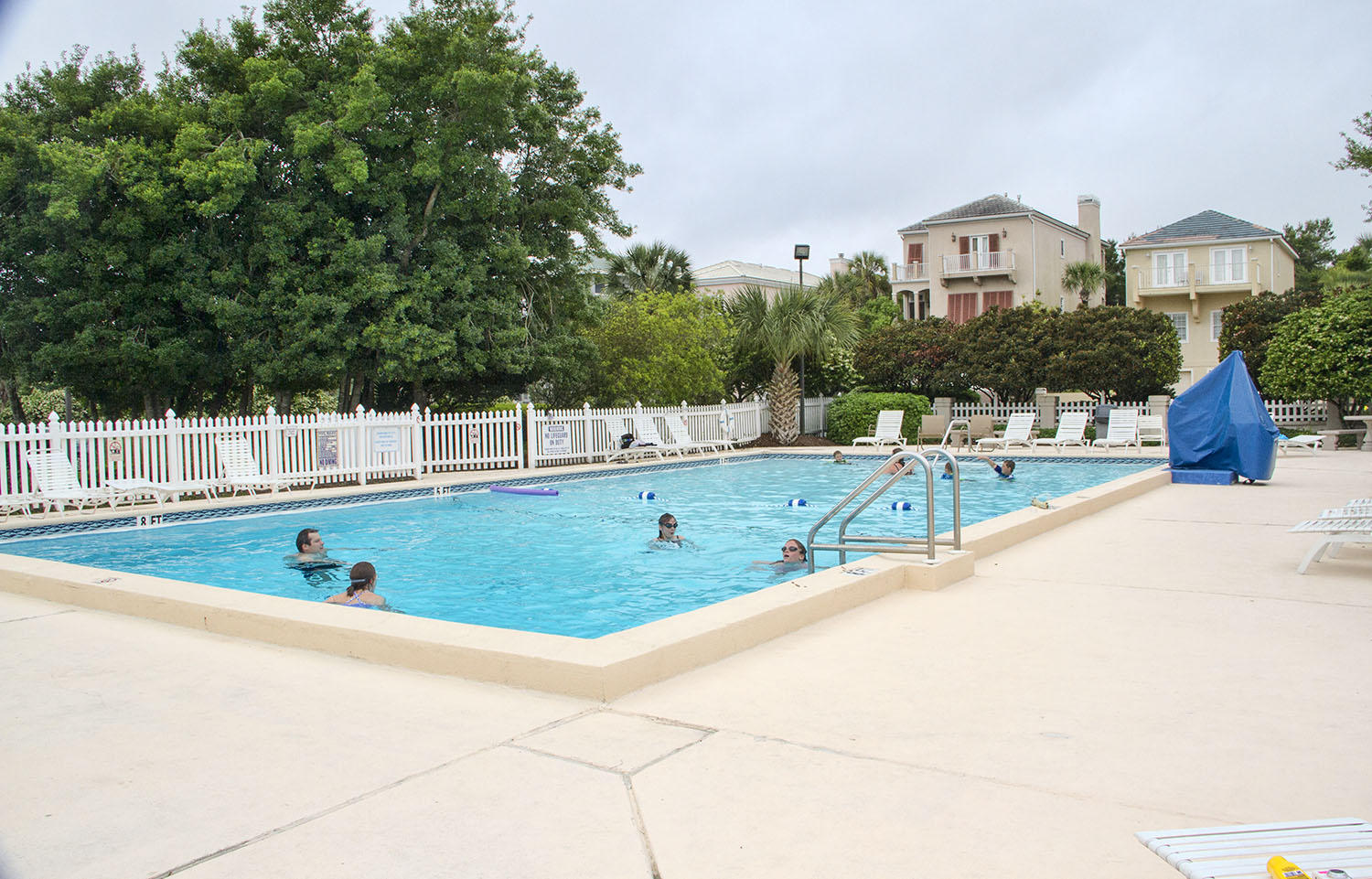 TERRA COTTA TERRACE - Residential