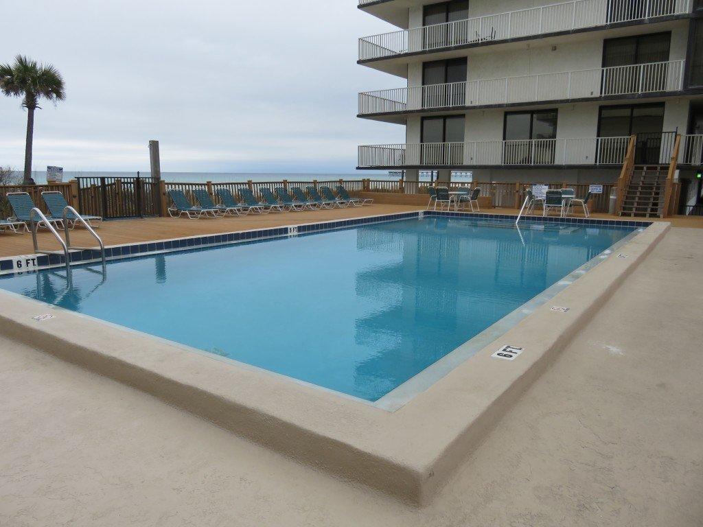 LEEWARD/WINDWARD CONDO - Residential