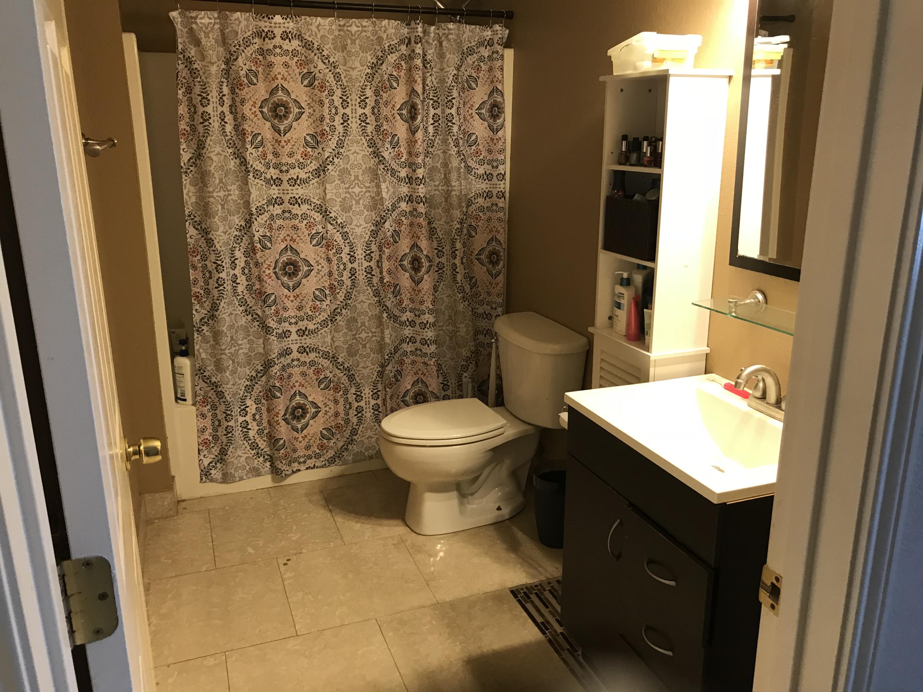 QUAIL LAKE - Residential