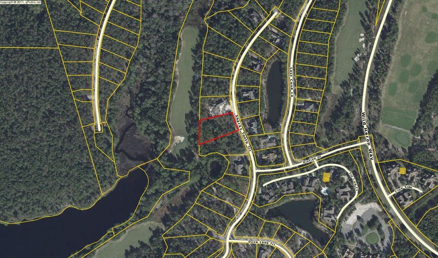 REO-Large Lot with Golf Course green views. Lot and construction financing available.