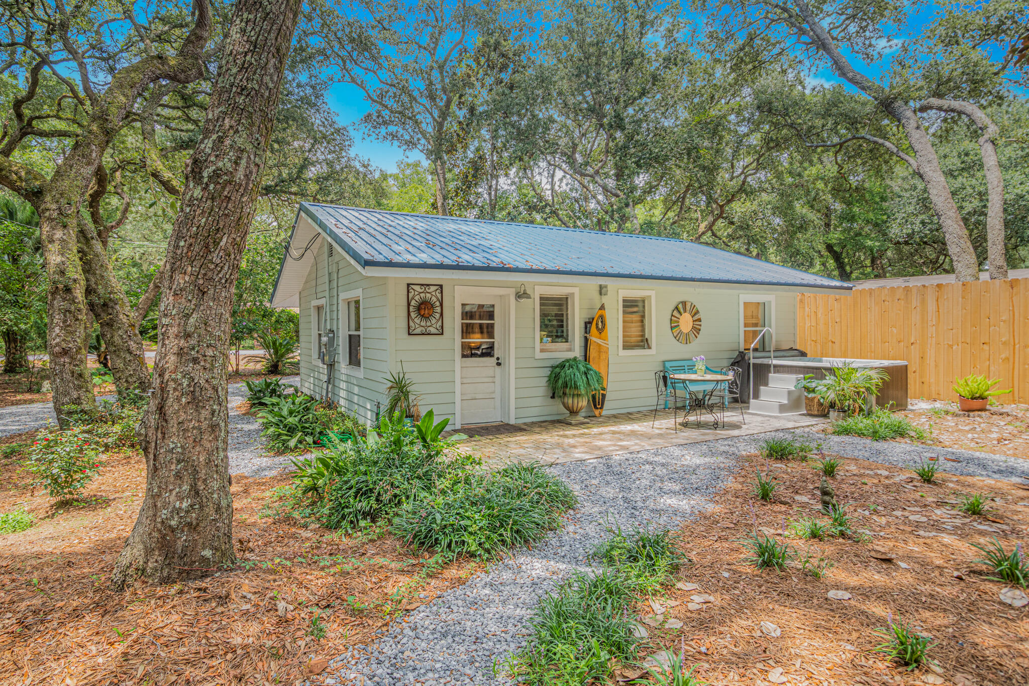 MULLET CREEK - Residential