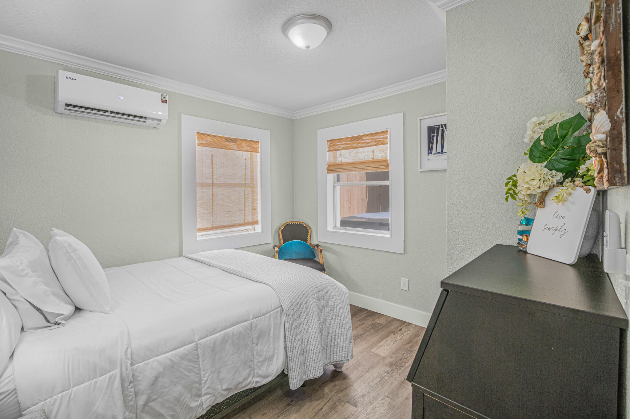 MULLET CREEK - Residential