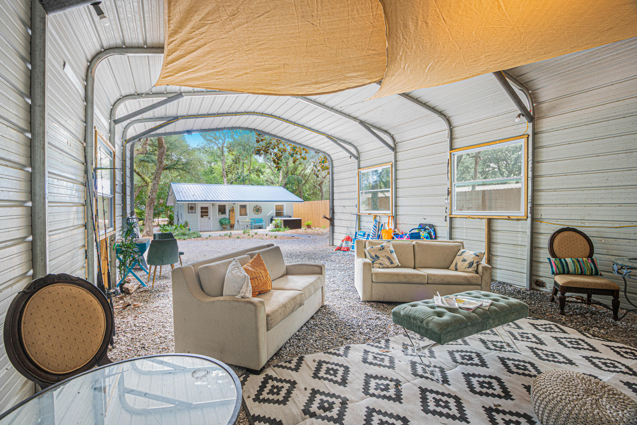 MULLET CREEK - Residential