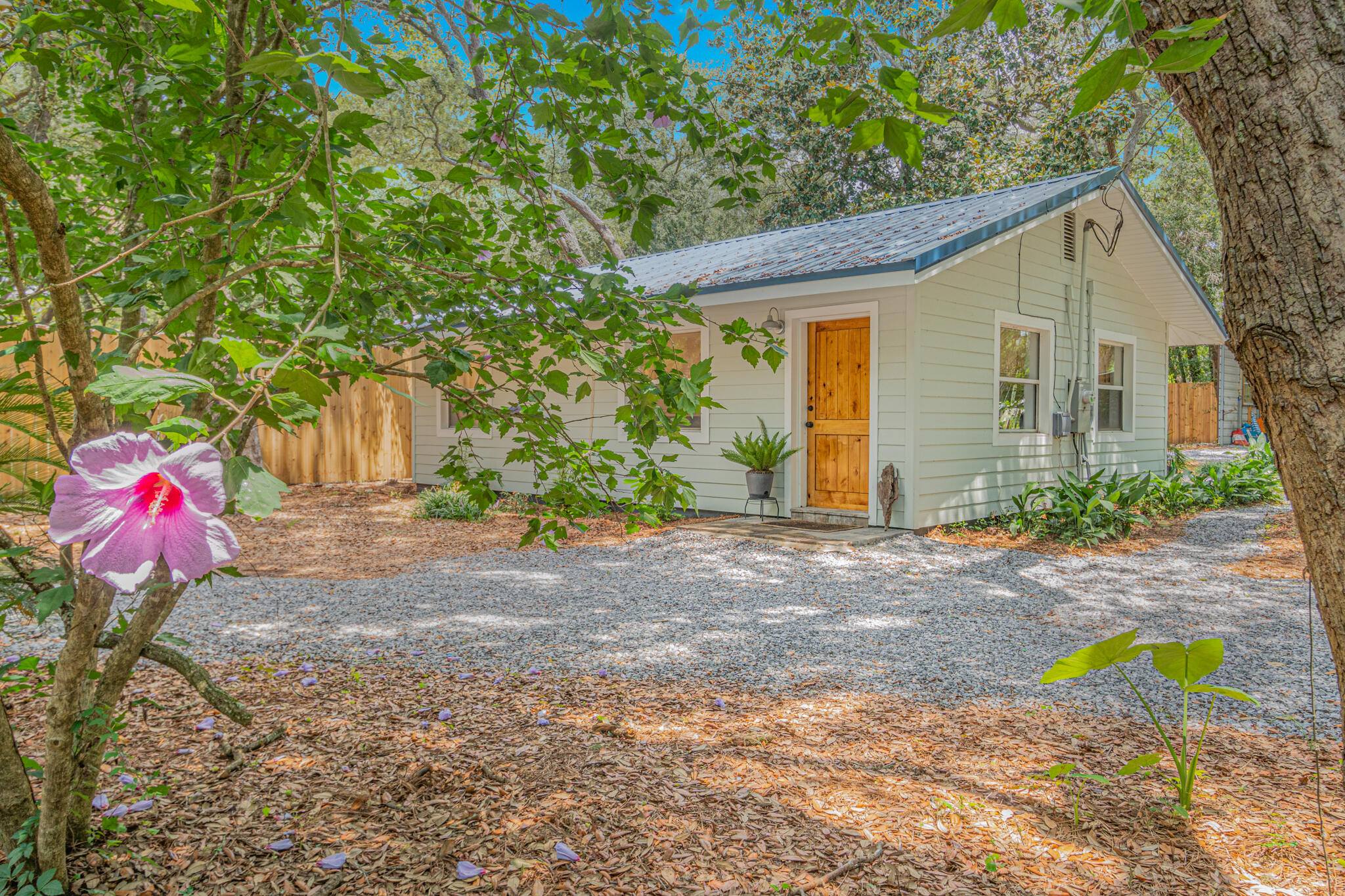 MULLET CREEK - Residential