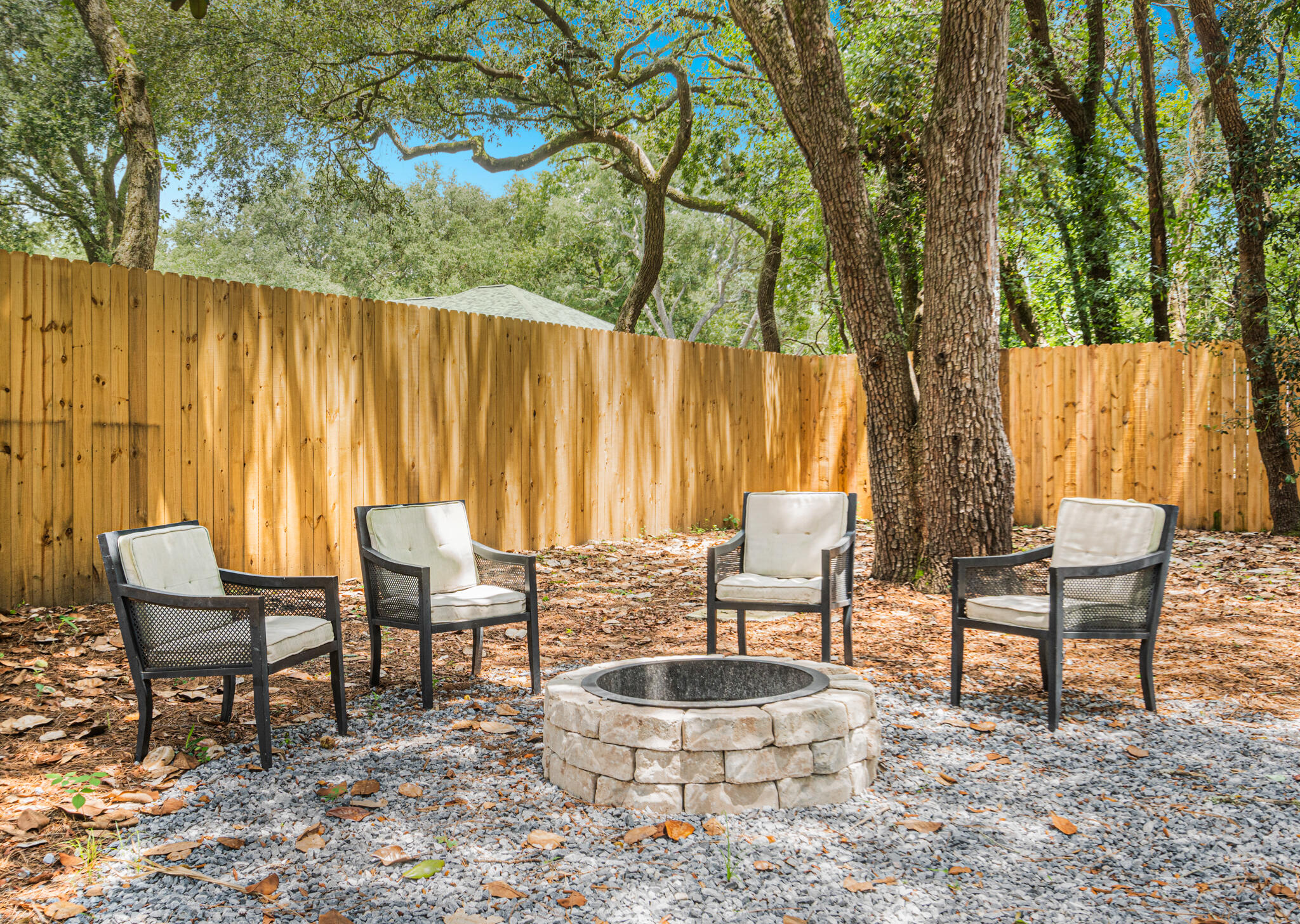 MULLET CREEK - Residential